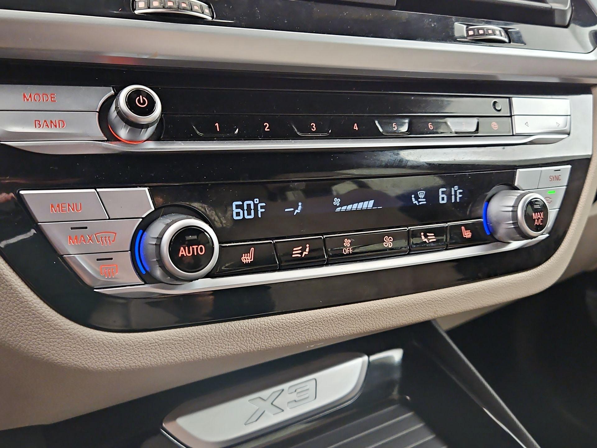 Thumbnail: 2021 BMW X3 - 17