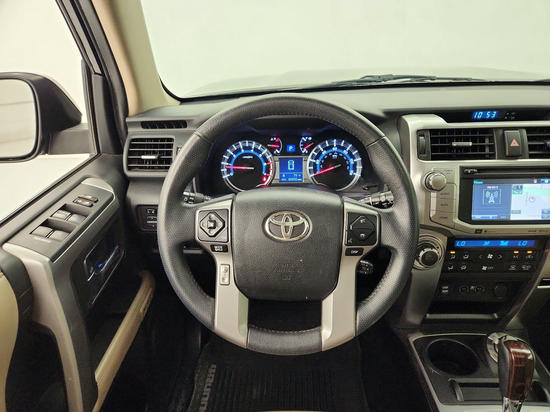 Thumbnail: 2017 Toyota 4Runner - 10