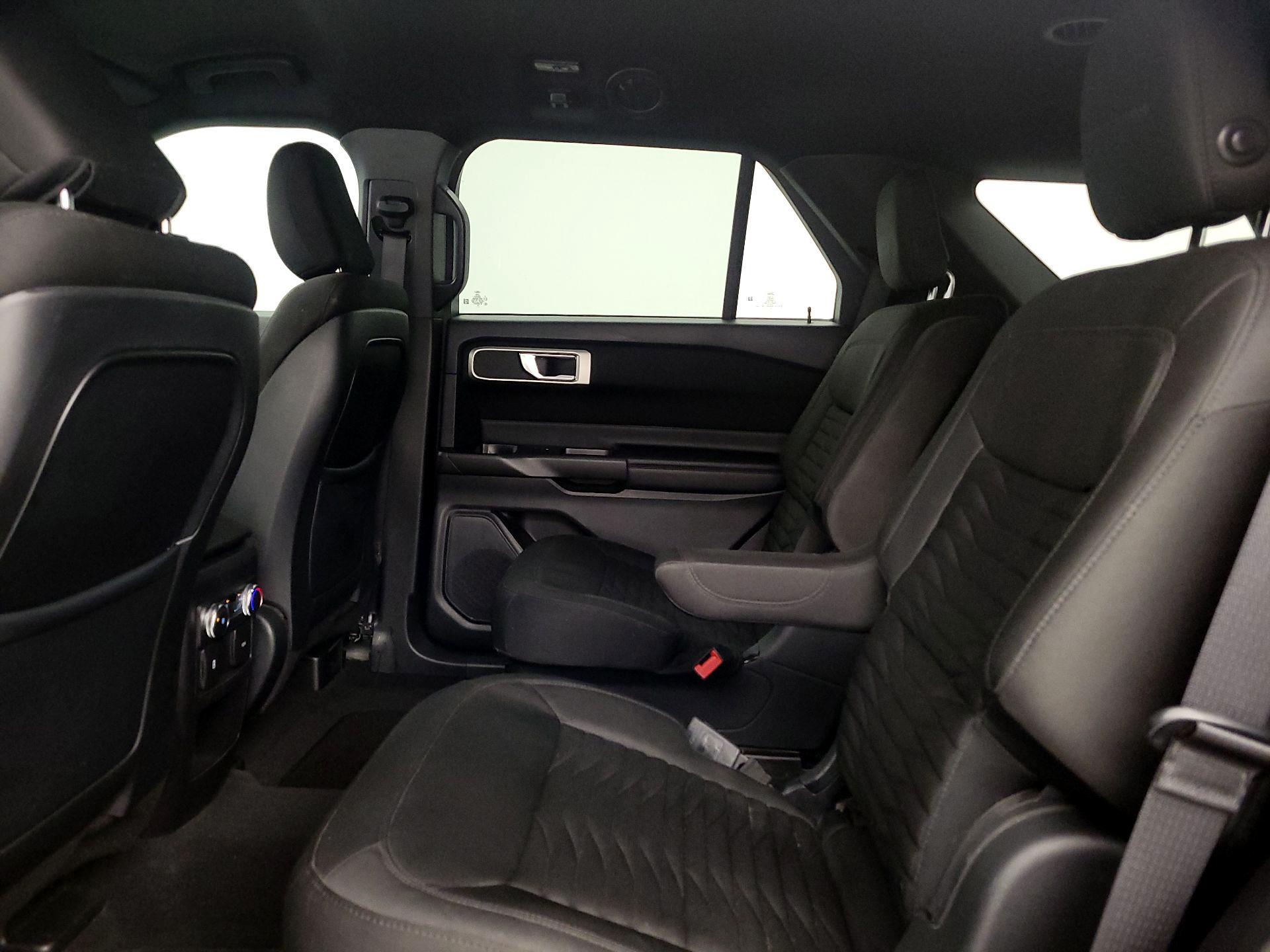 Thumbnail: 2020 Ford Explorer - 19