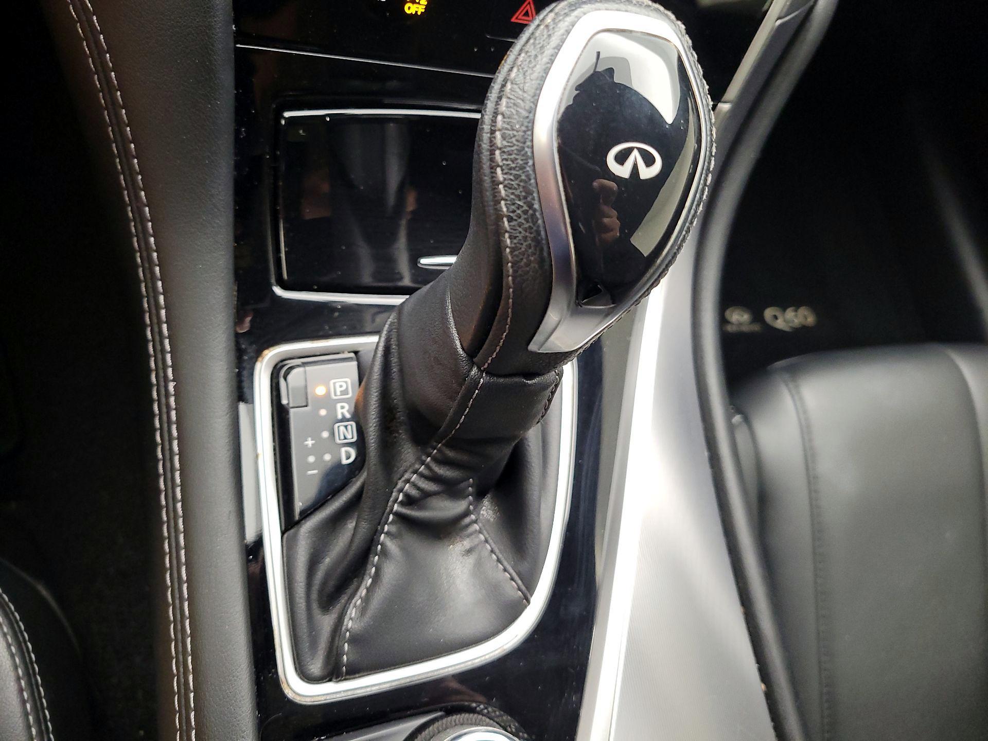Thumbnail: 2019 INFINITI Q60 - 17