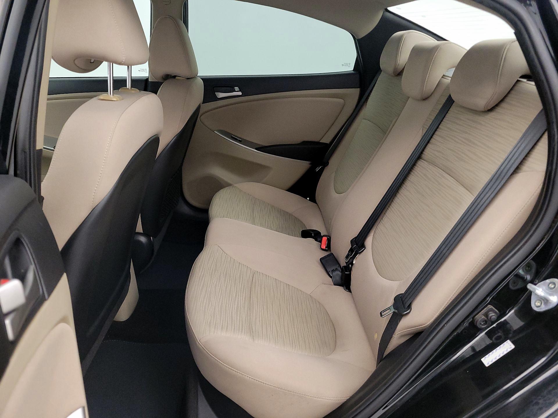 Thumbnail: 2017 Hyundai Accent - 18