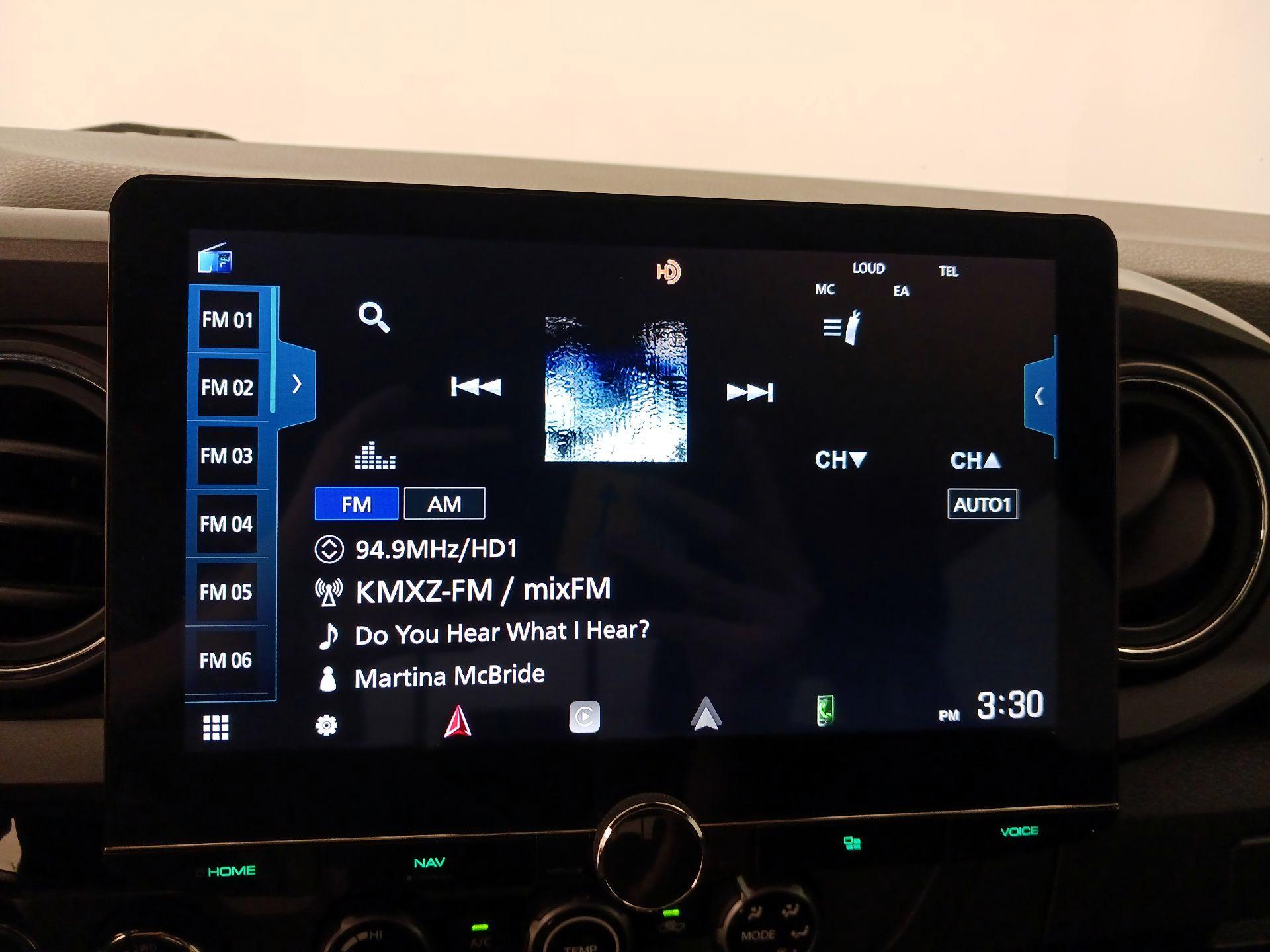 Thumbnail: 2018 Toyota Tacoma - 16