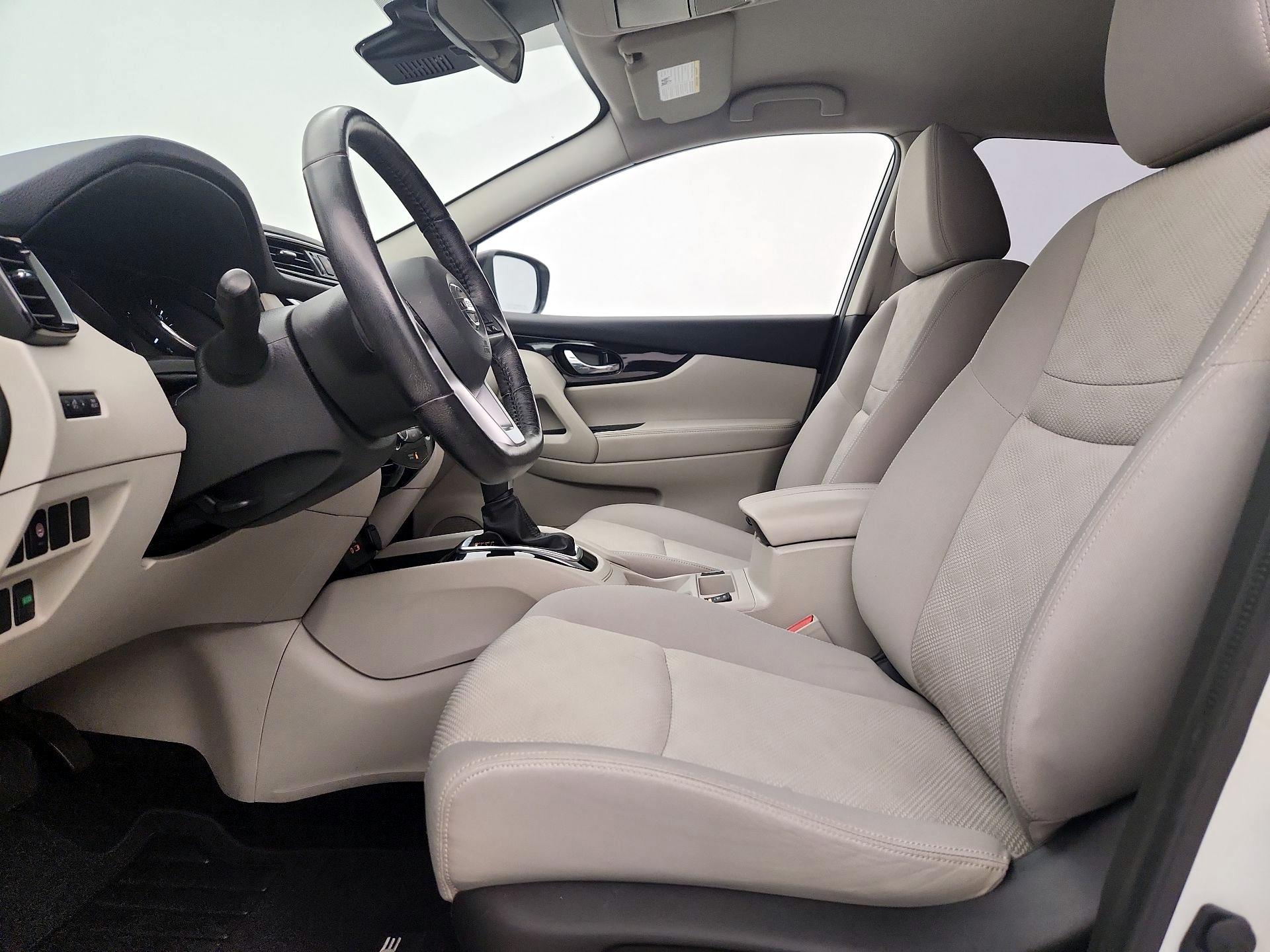 Thumbnail: 2019 Nissan Rogue Sport - 11