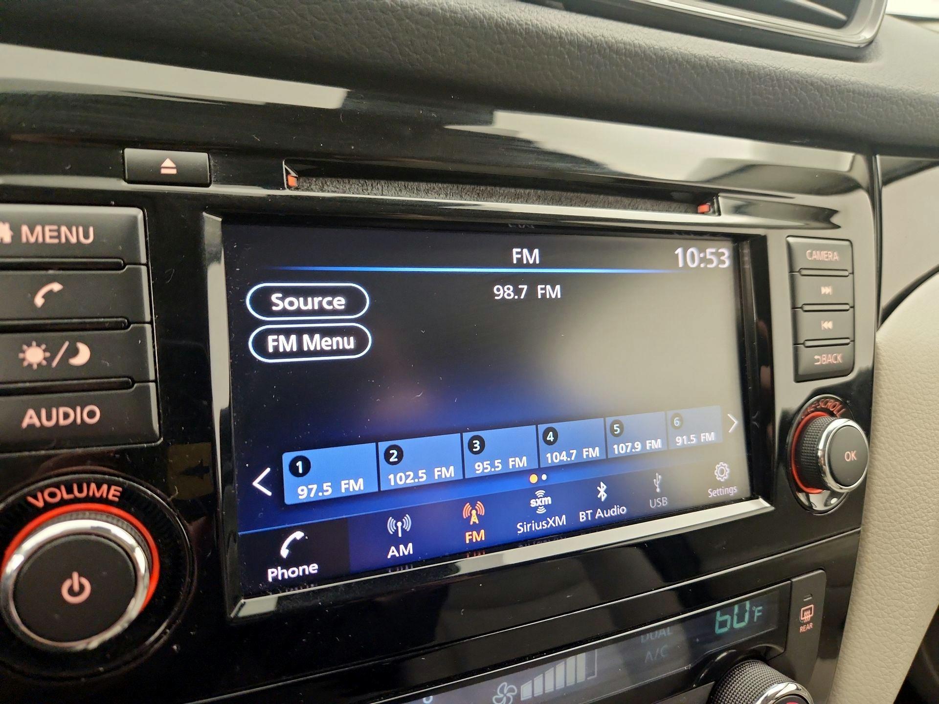 Thumbnail: 2019 Nissan Rogue Sport - 15