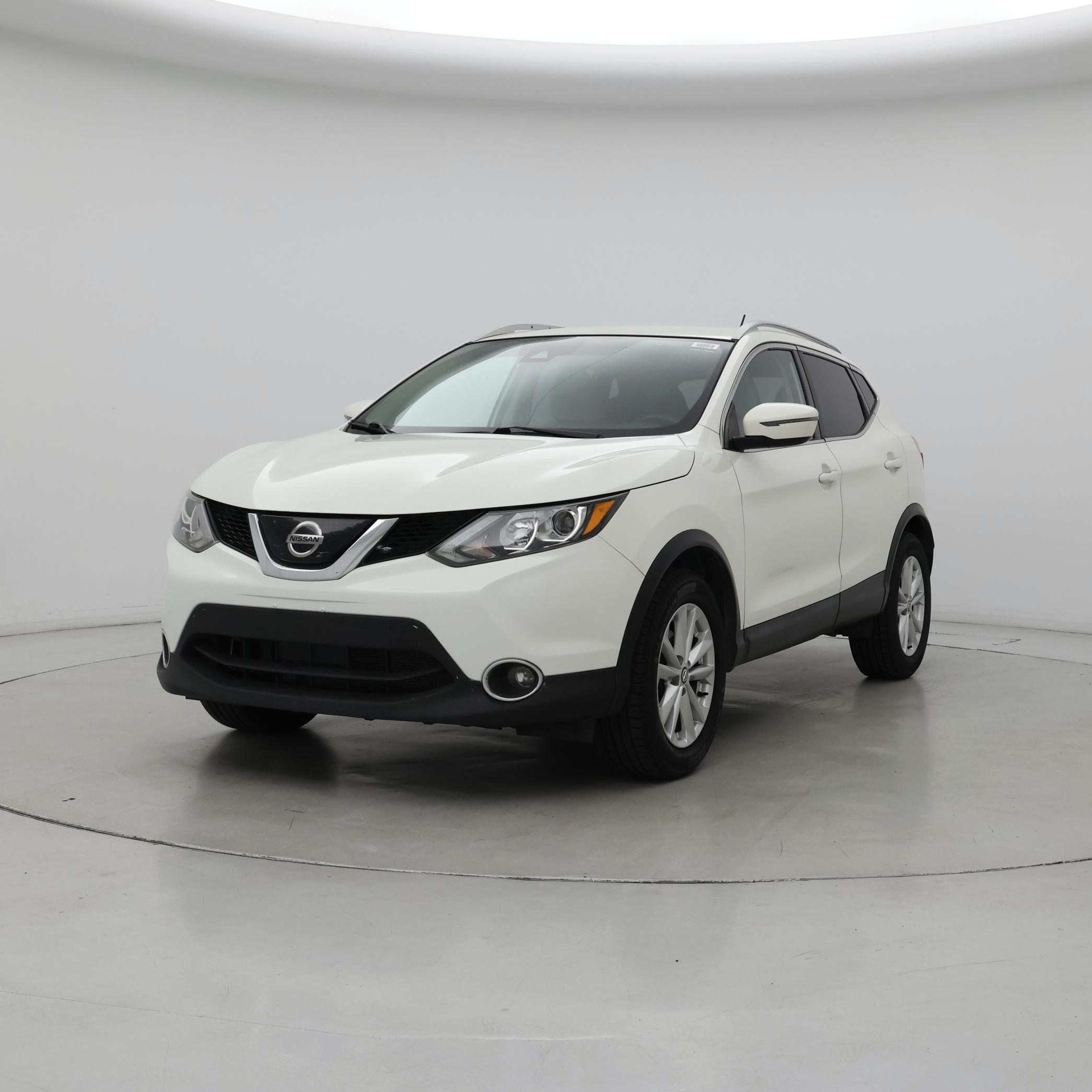 Thumbnail: 2019 Nissan Rogue Sport - 4