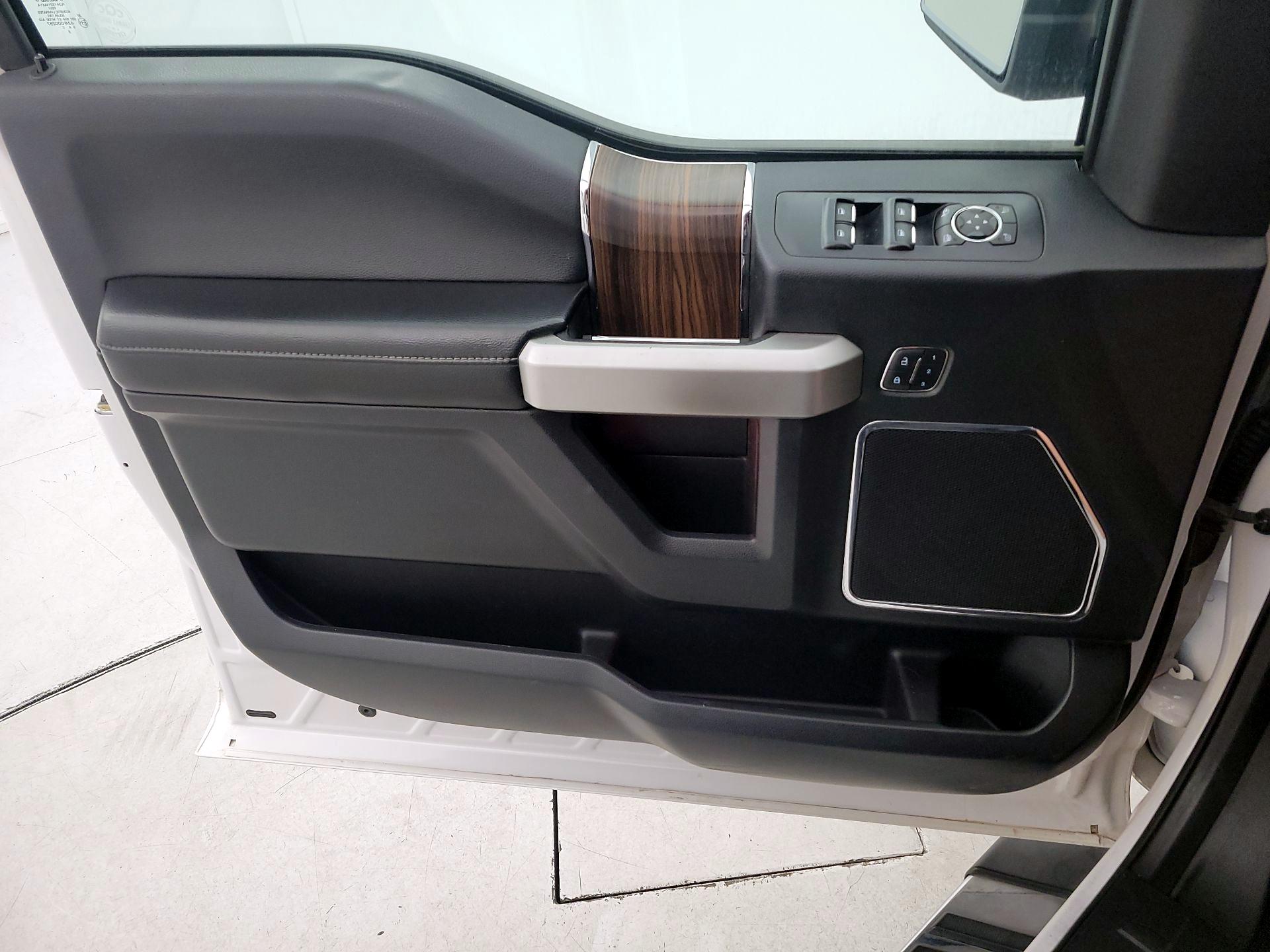 Thumbnail: 2015 Ford F-150 - 12