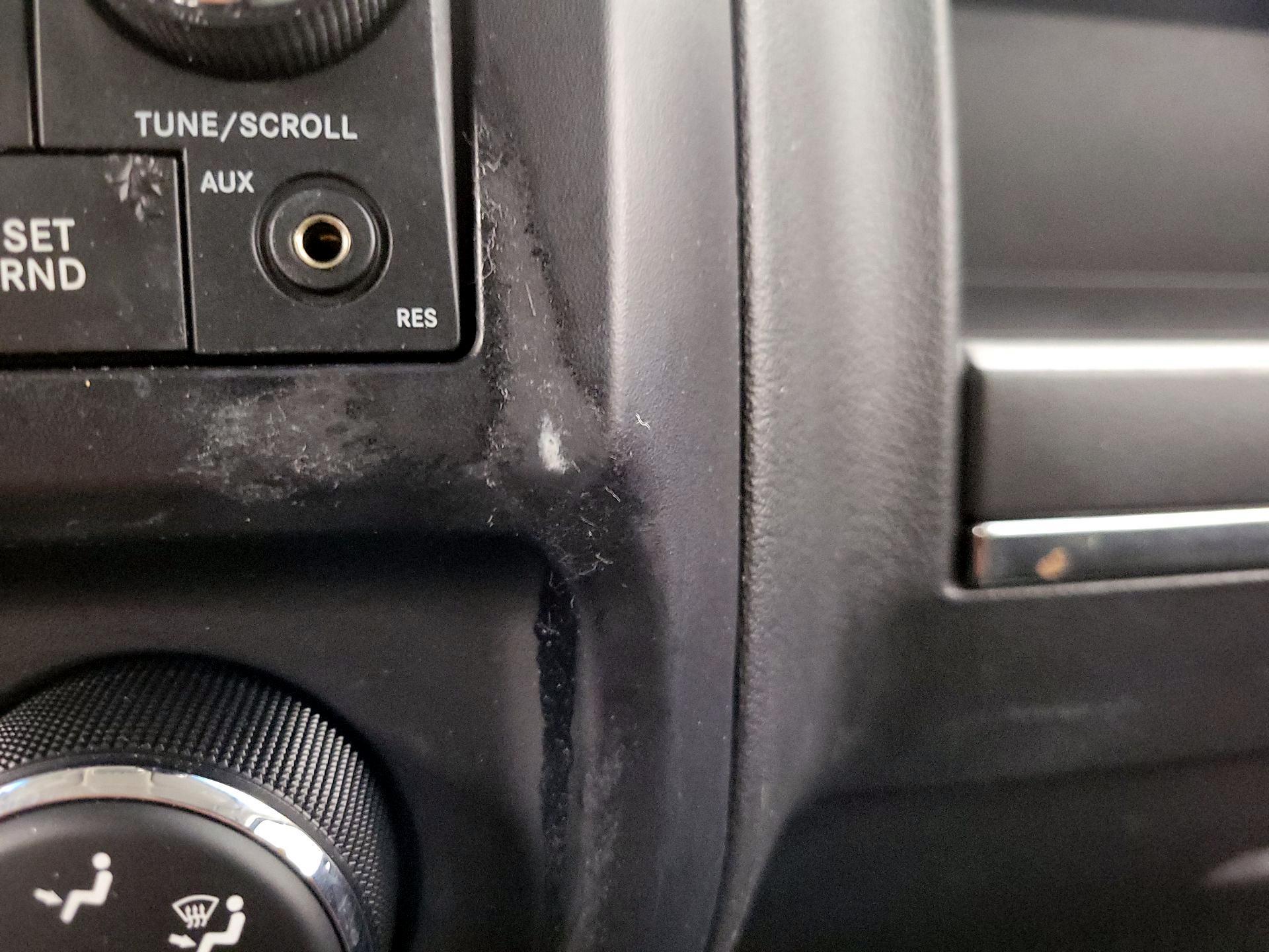 Thumbnail: 2017 Jeep Patriot - 16