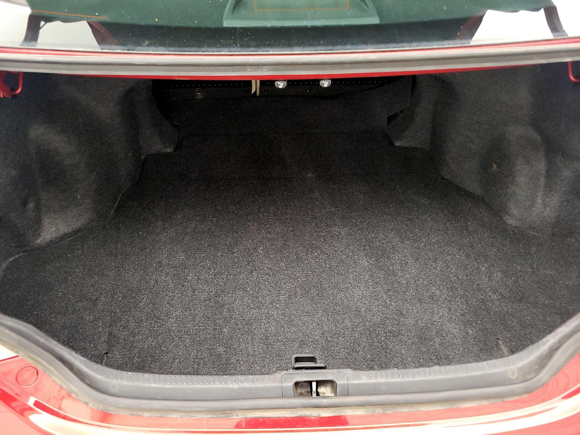 Thumbnail: 2014 Toyota Camry - 20
