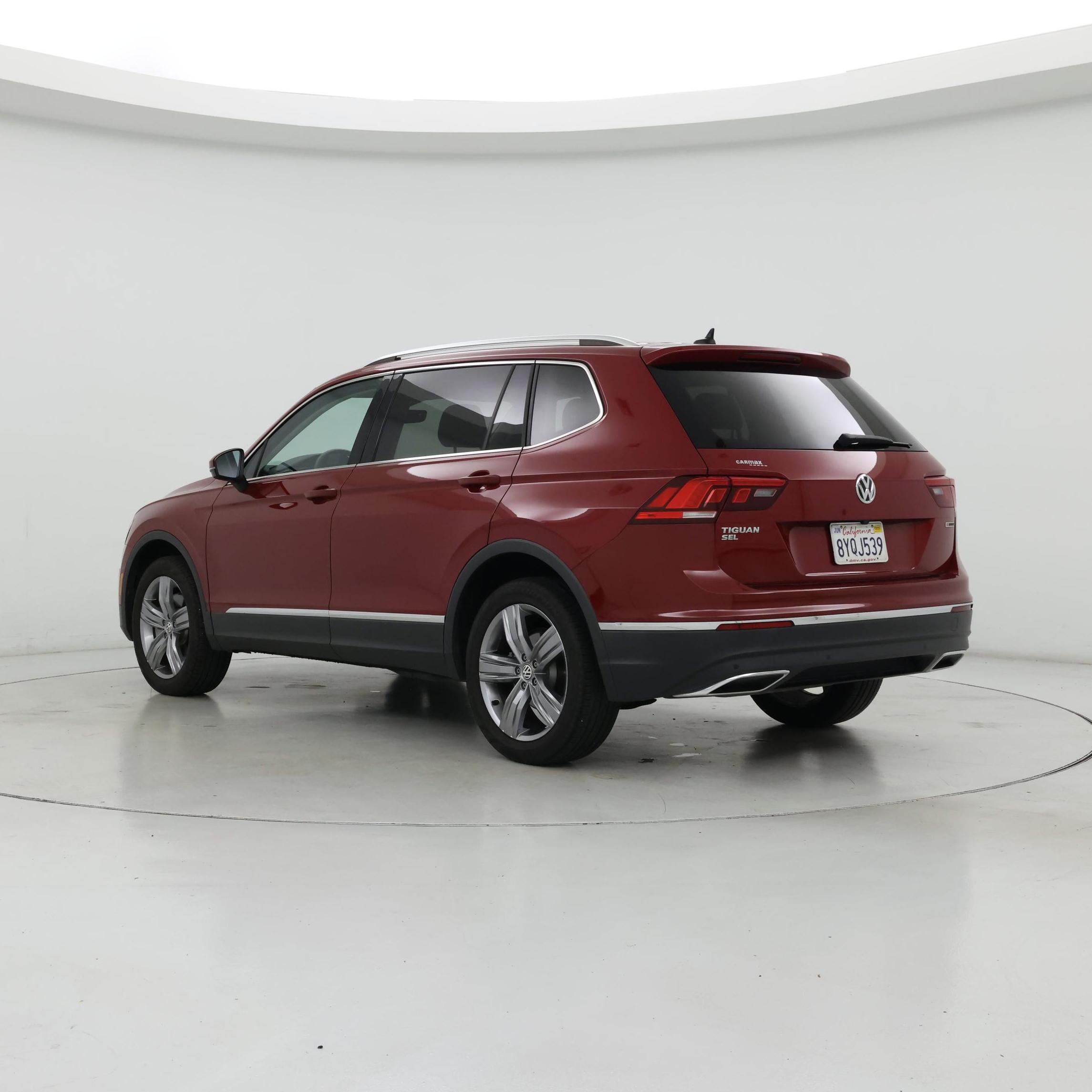 Thumbnail: 2021 Volkswagen Tiguan - 2