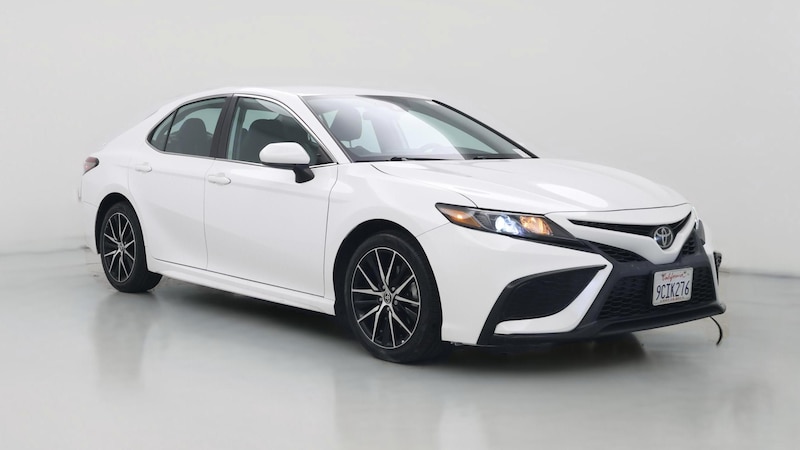 2021 Toyota Camry SE Hero Image