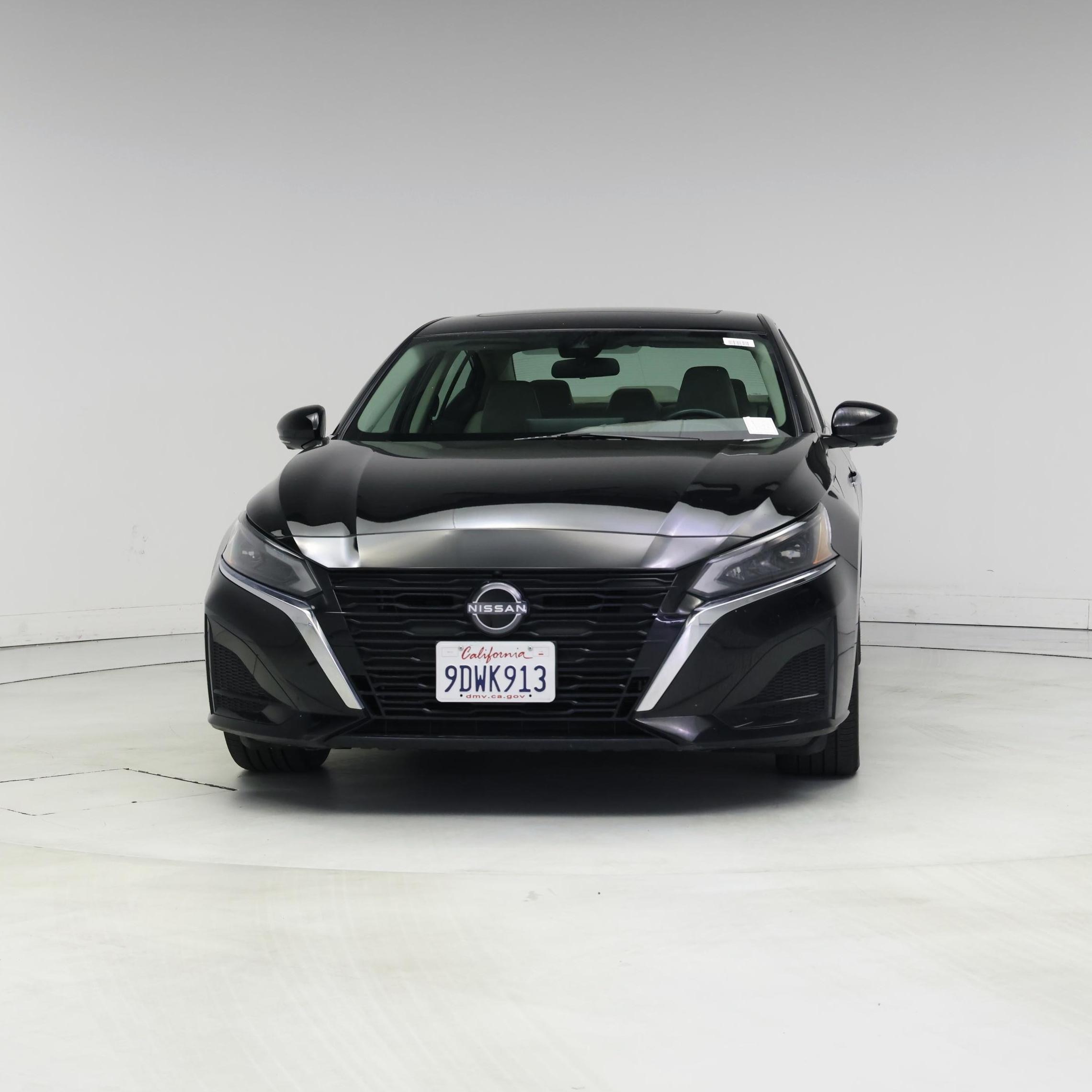 Thumbnail: 2023 Nissan Altima - 5