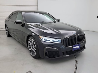 Black 2022 BMW 740 I