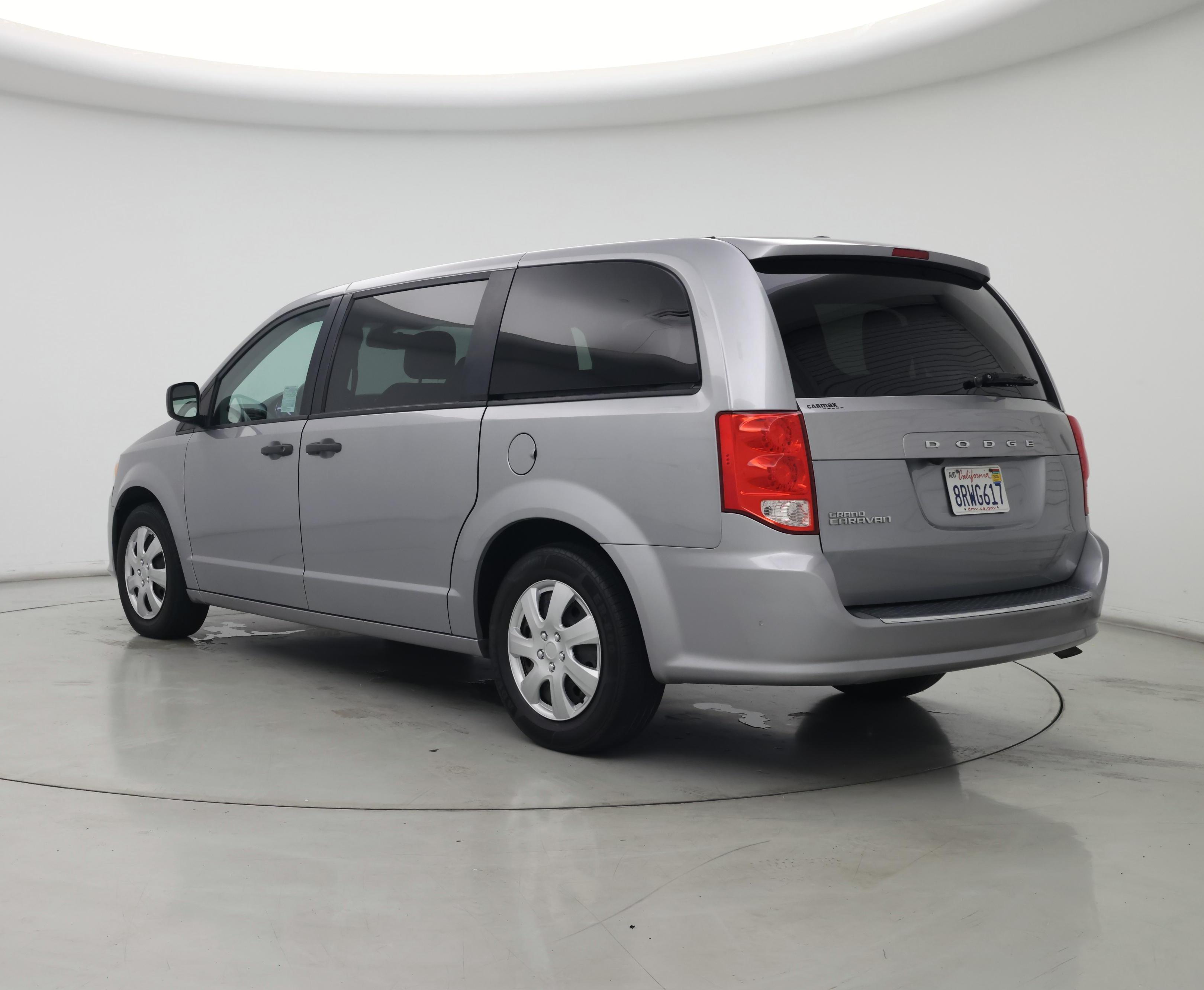 Thumbnail: 2019 Dodge Grand Caravan - 2