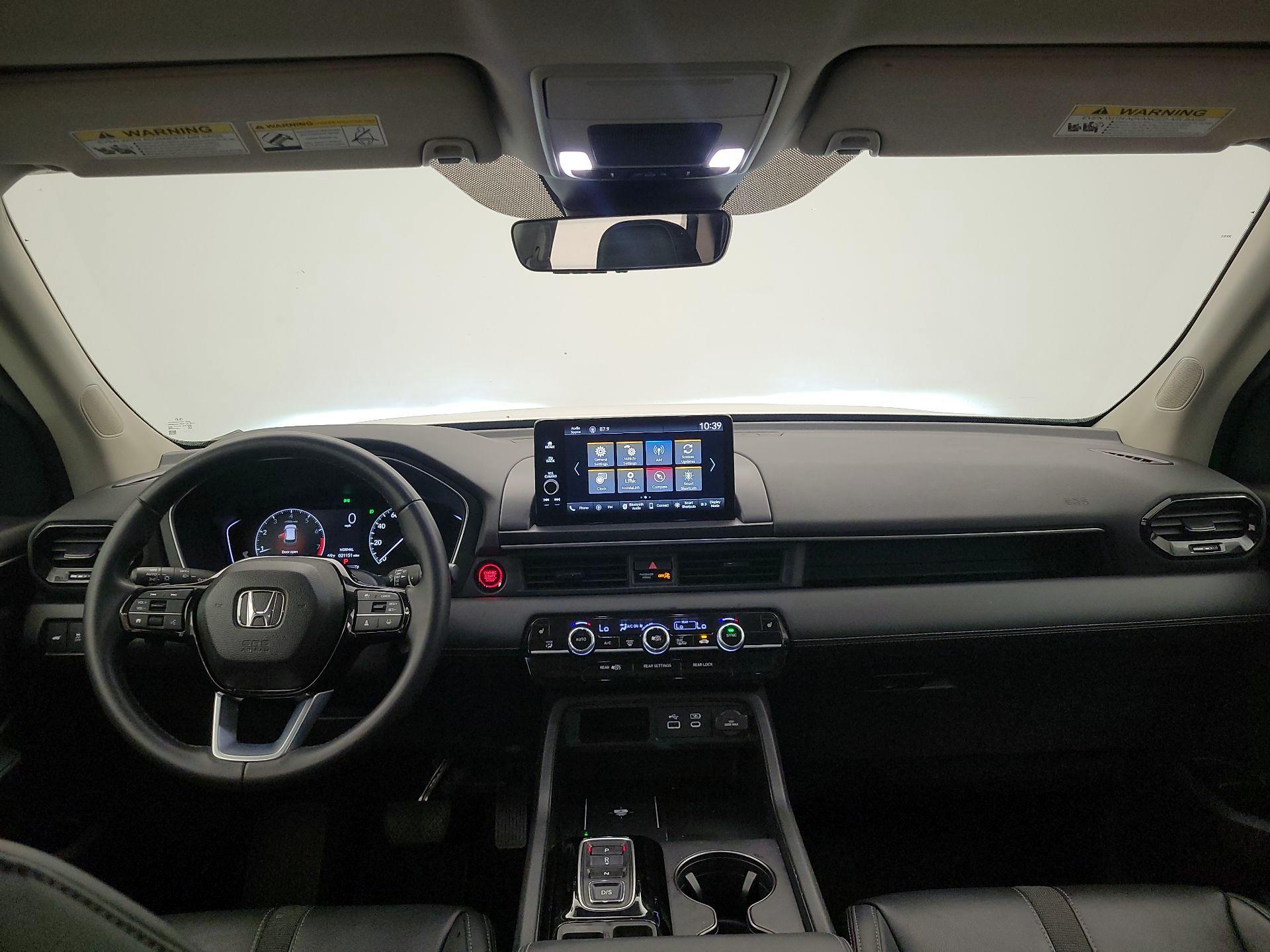 Thumbnail: 2023 Honda Pilot - 9