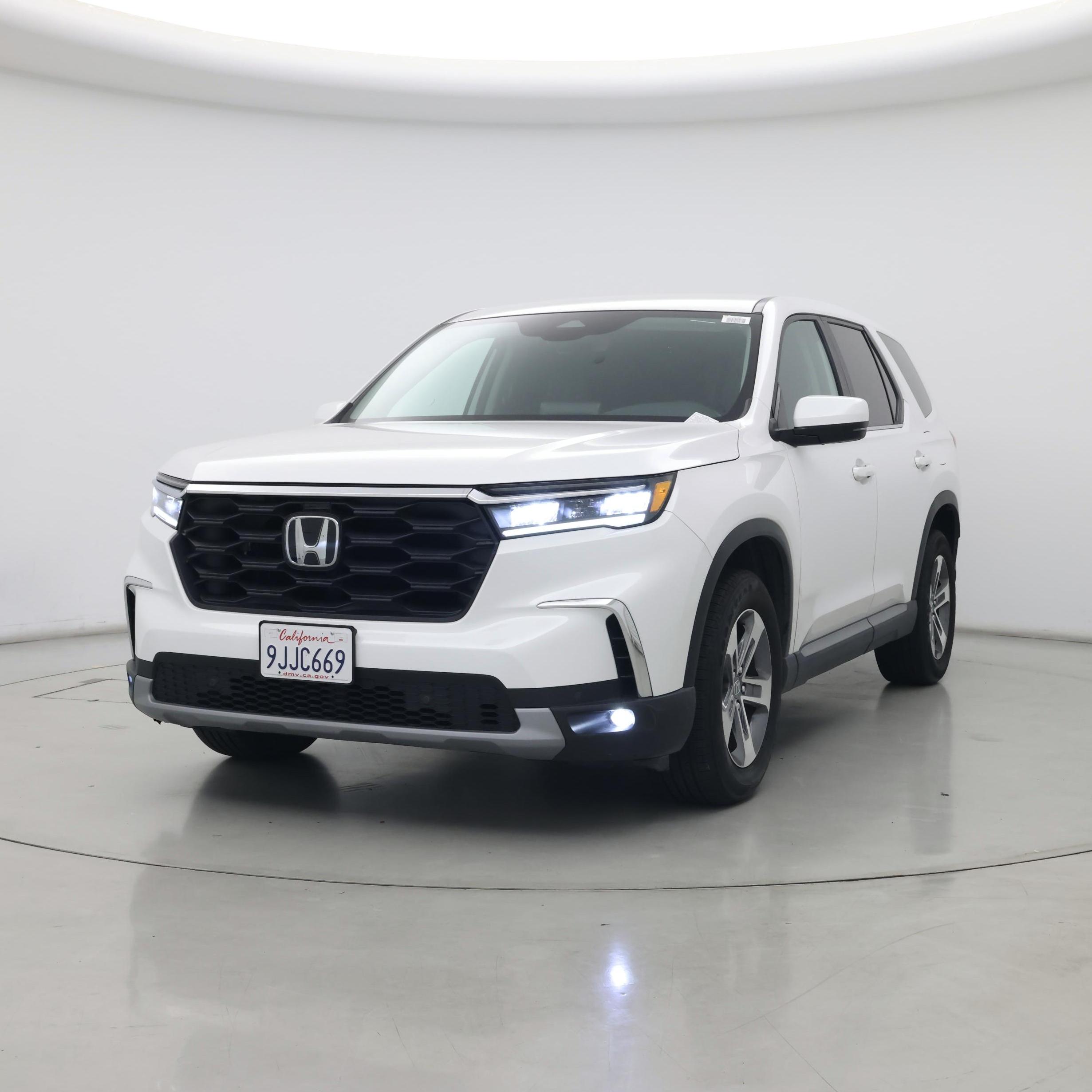 Thumbnail: 2023 Honda Pilot - 4