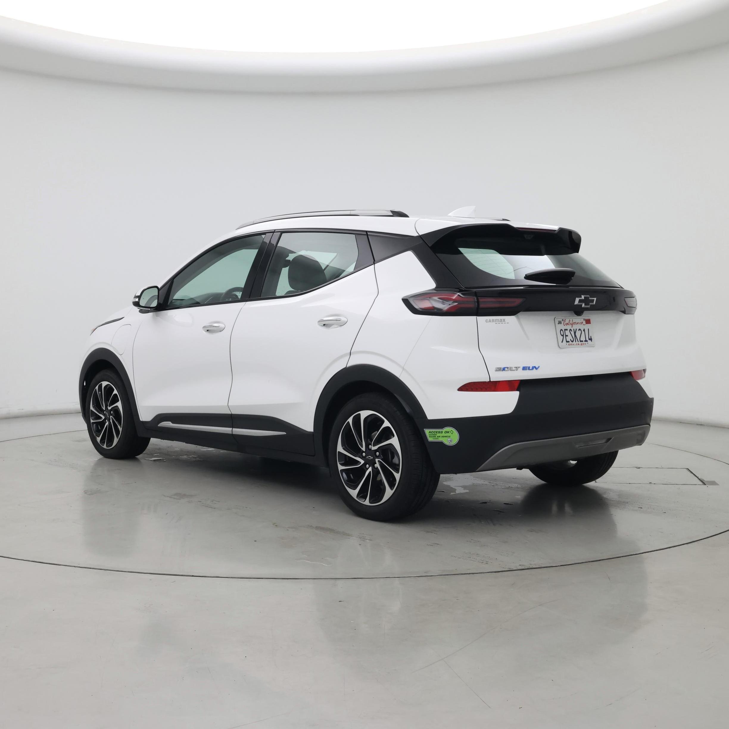 Thumbnail: 2023 Chevrolet Bolt EUV - 2