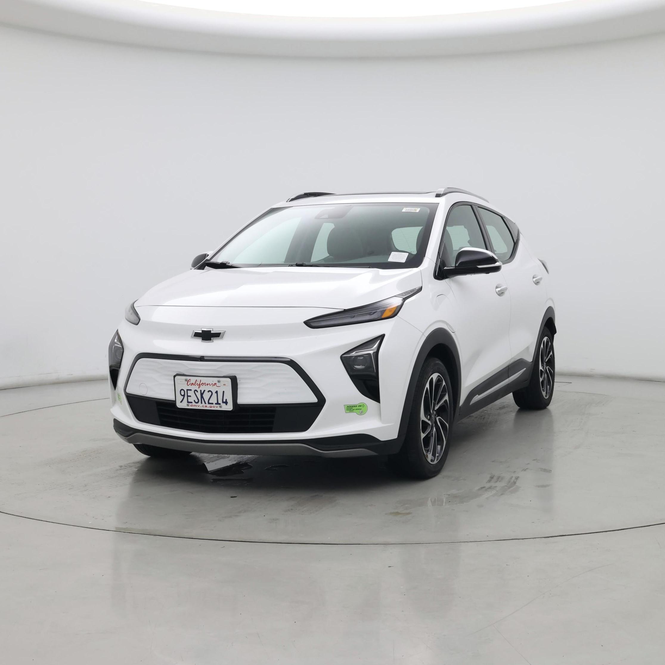 Thumbnail: 2023 Chevrolet Bolt EUV - 4