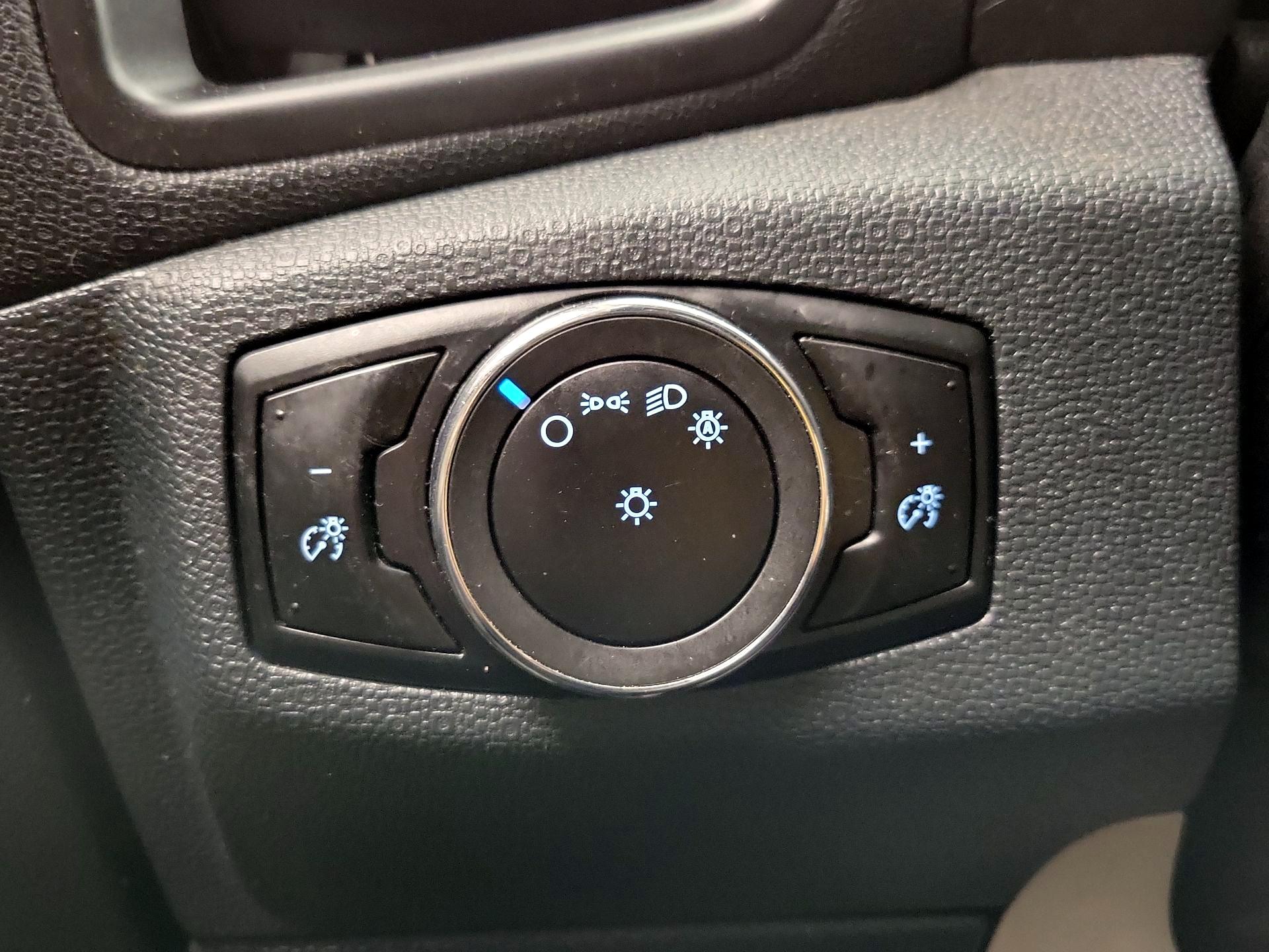 Thumbnail: 2019 Ford EcoSport - 13
