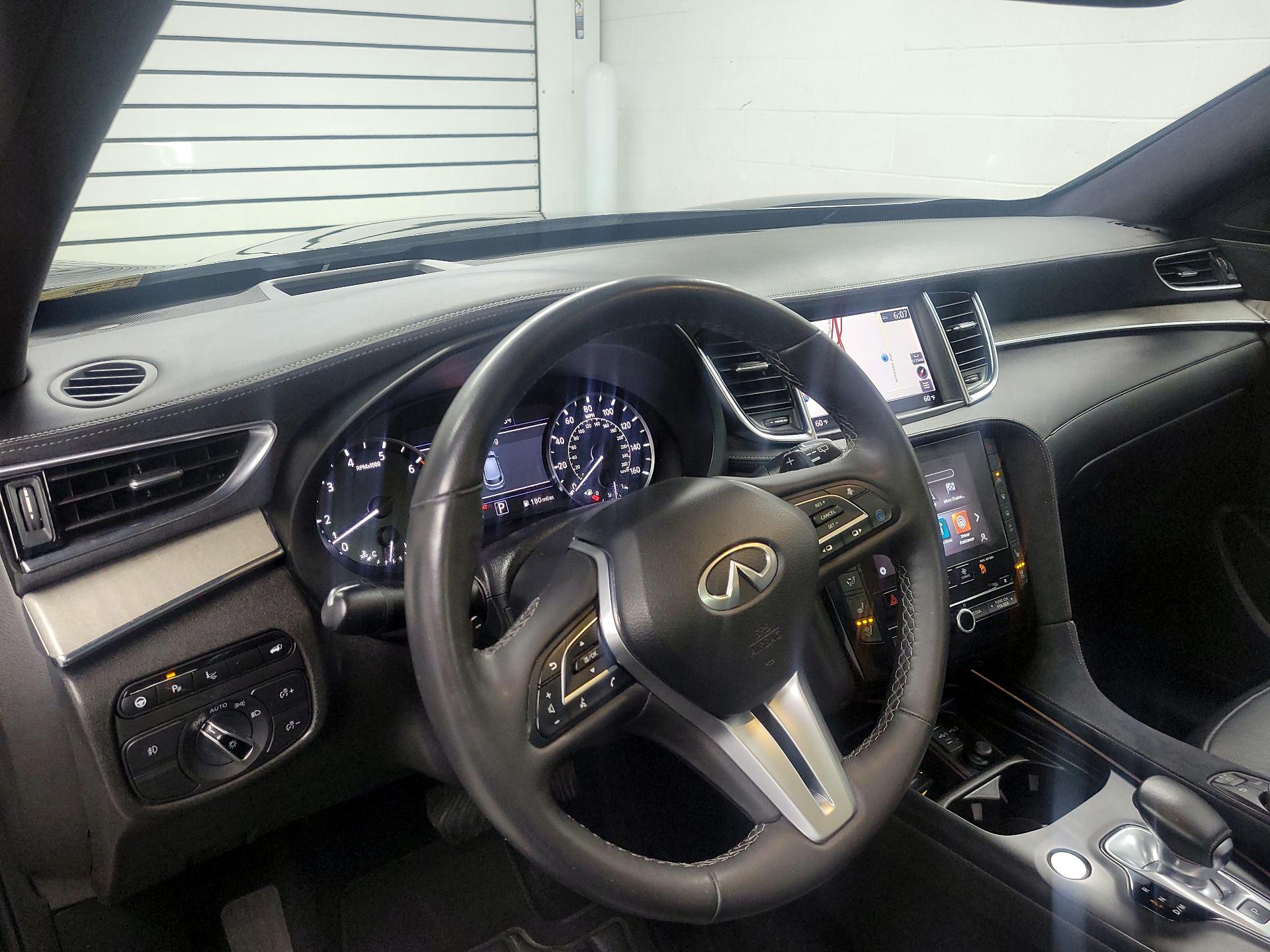 Thumbnail: 2021 INFINITI QX50 - 9