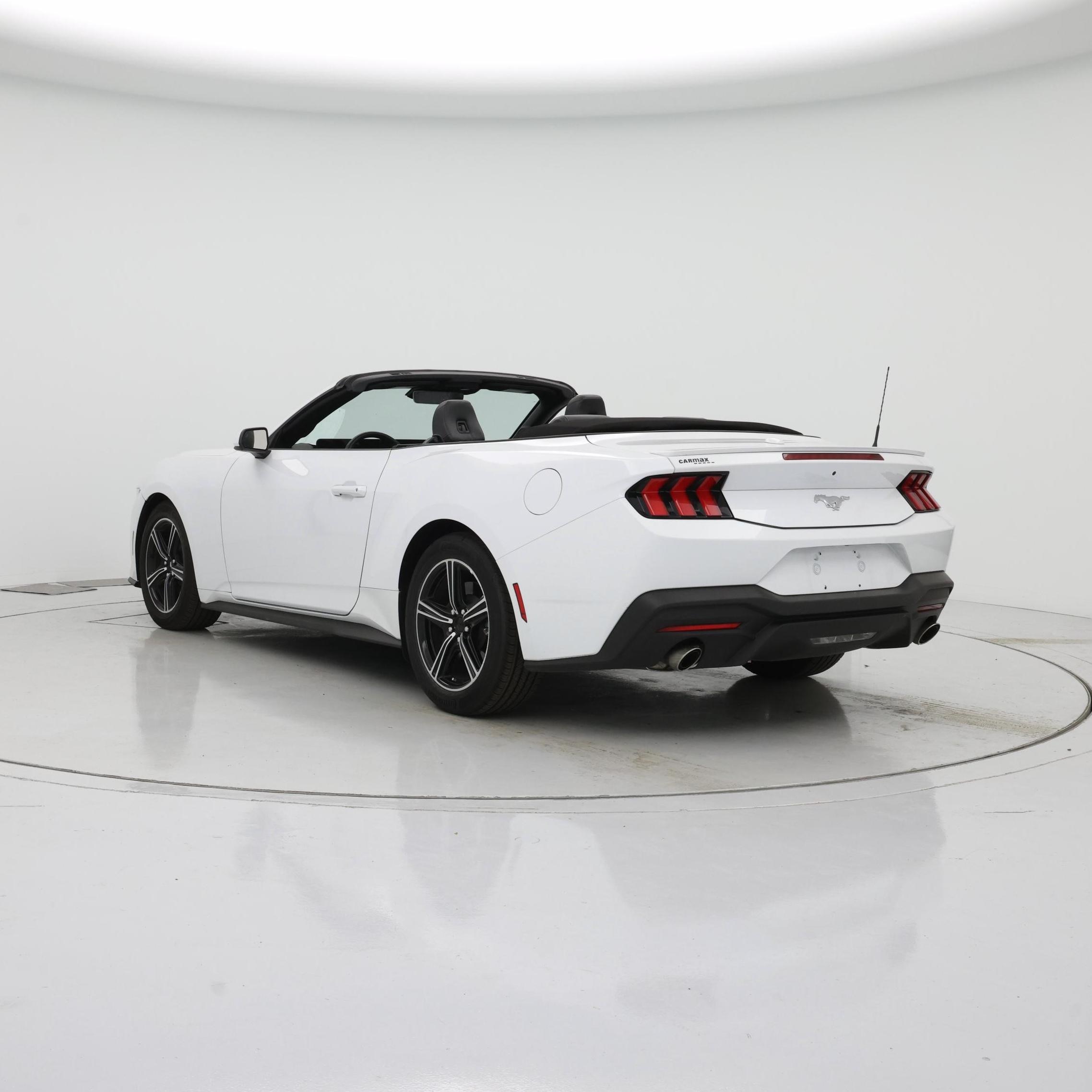 Thumbnail: 2025 Ford Mustang - 2