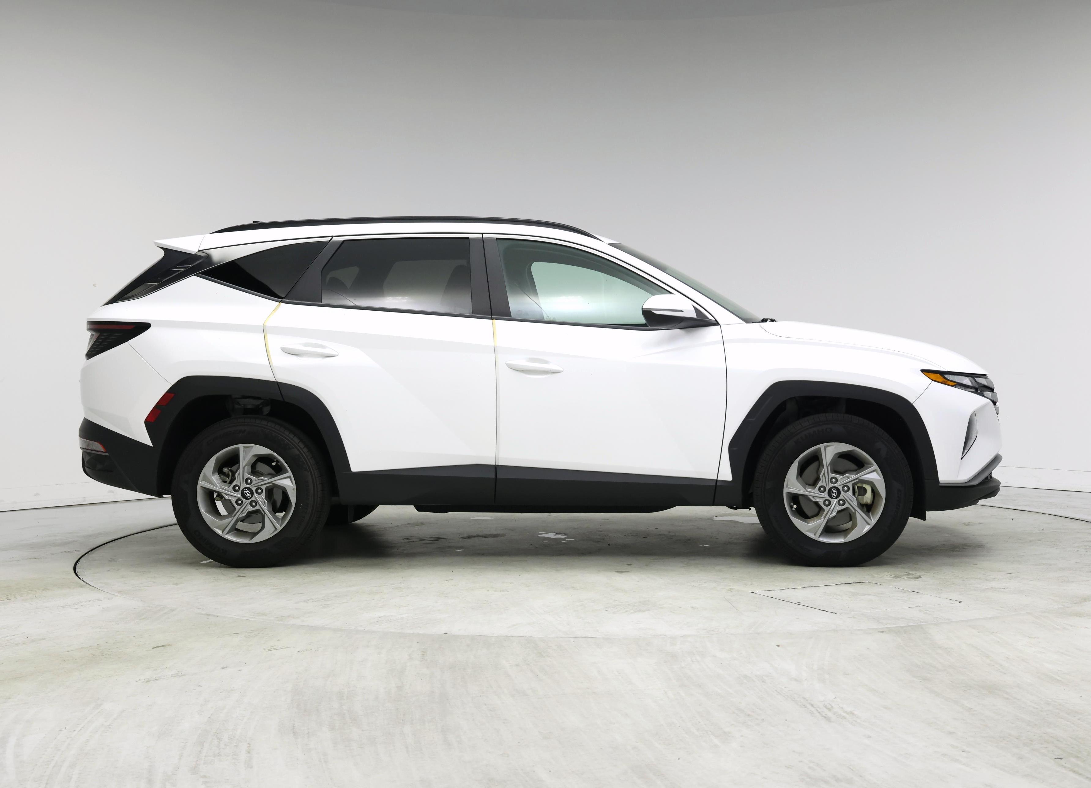 Thumbnail: 2023 Hyundai Tucson - 7