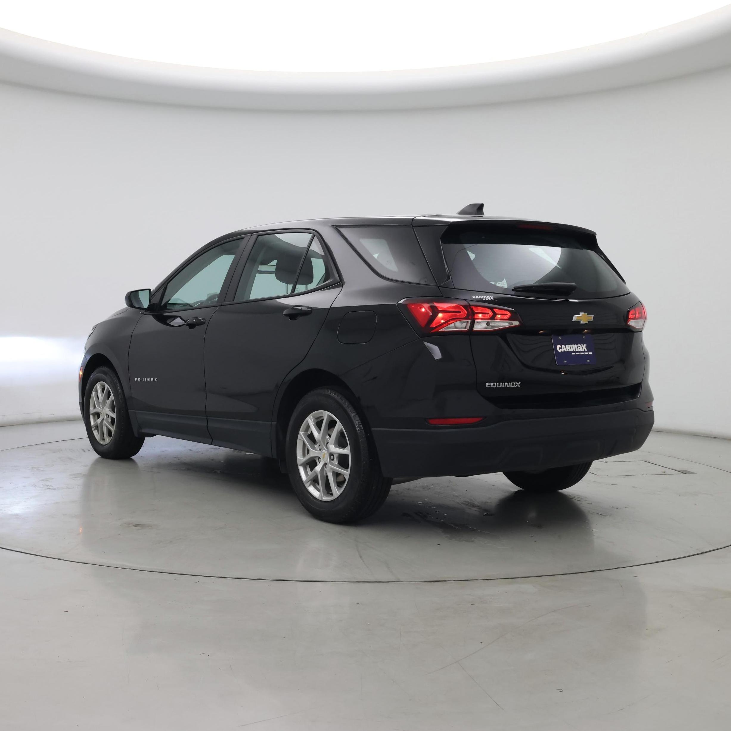 Thumbnail: 2022 Chevrolet Equinox - 2