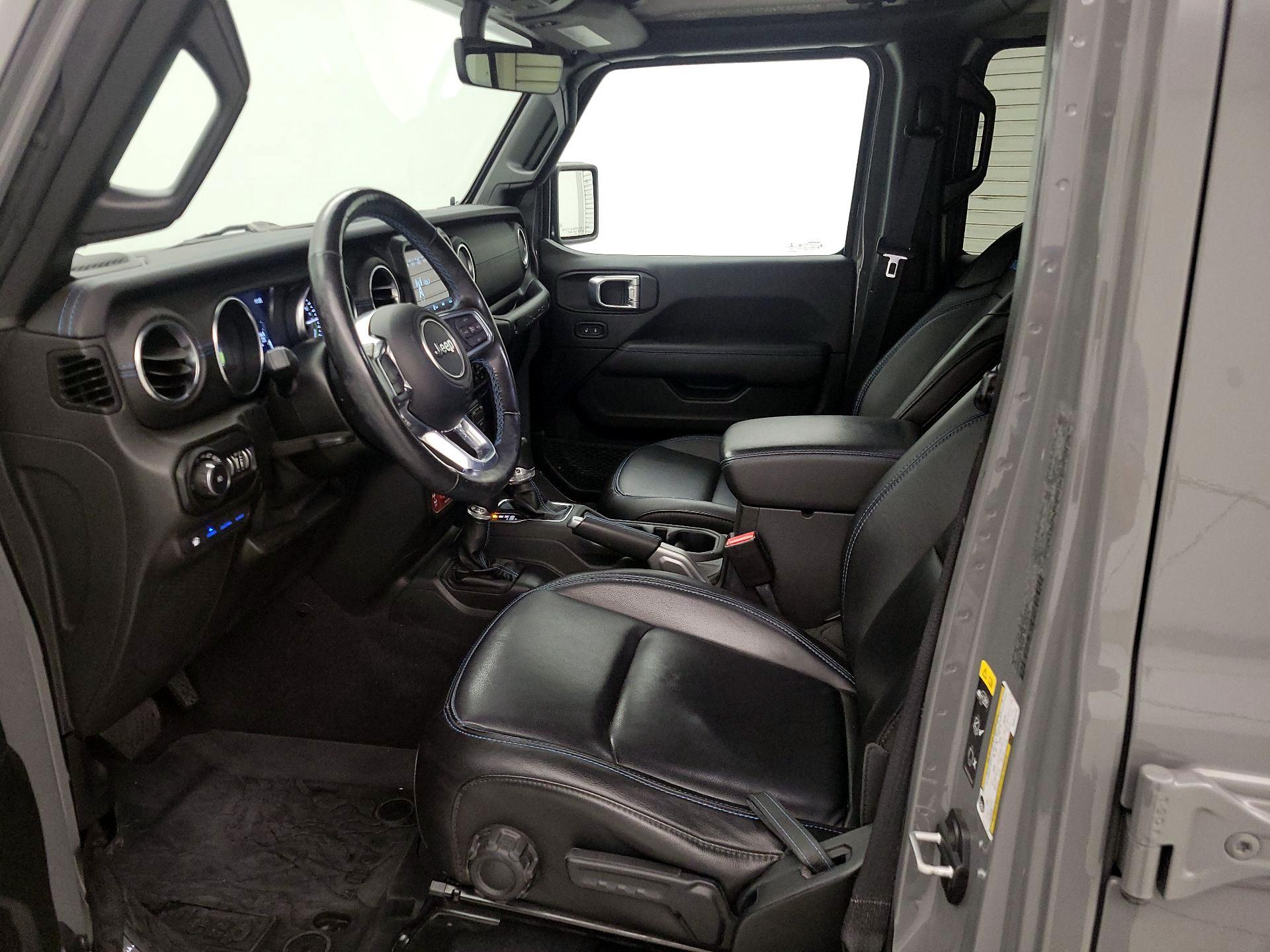 Thumbnail: 2021 Jeep Wrangler - 11