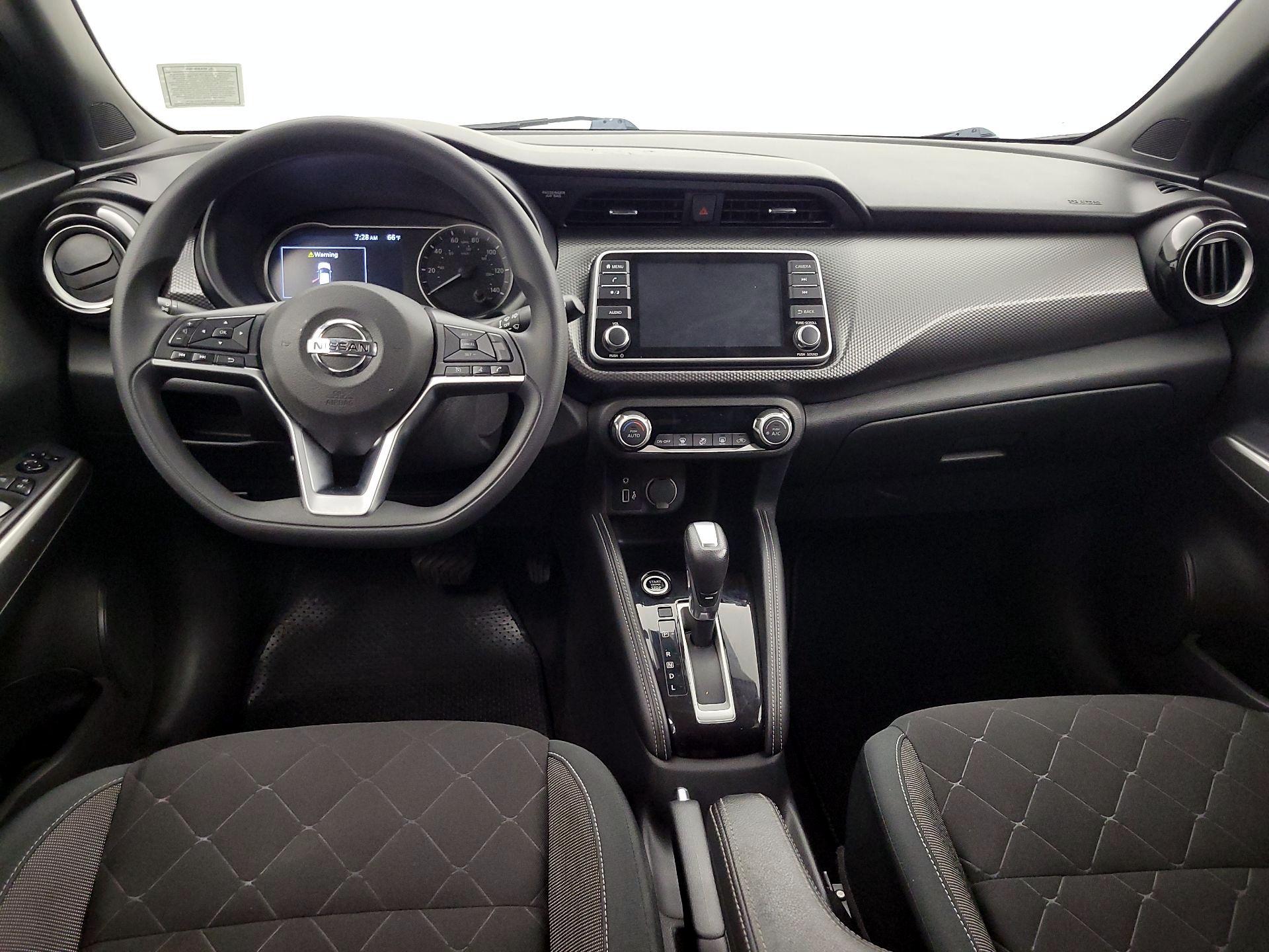 Thumbnail: 2020 Nissan Kicks - 9