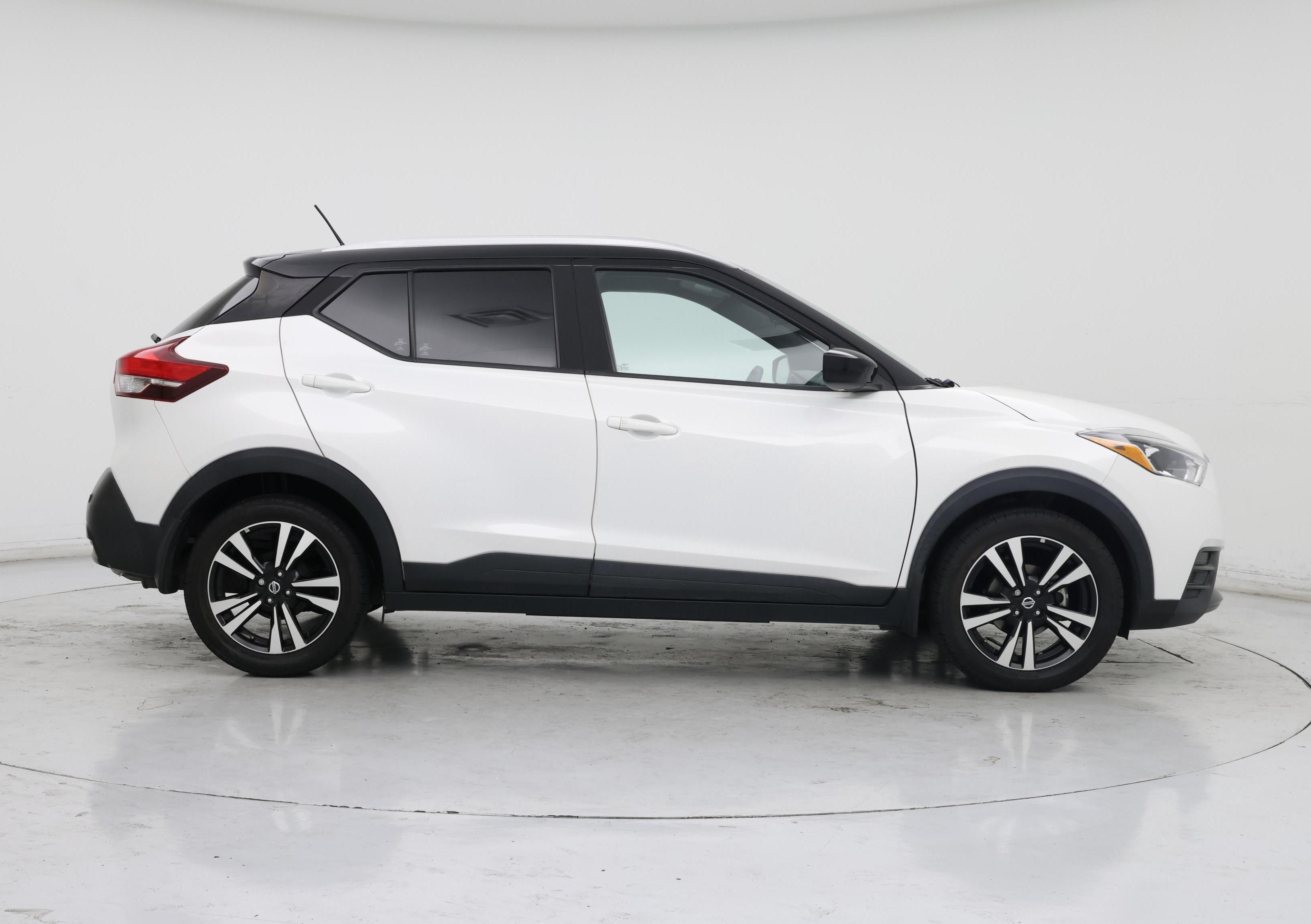 Thumbnail: 2020 Nissan Kicks - 7