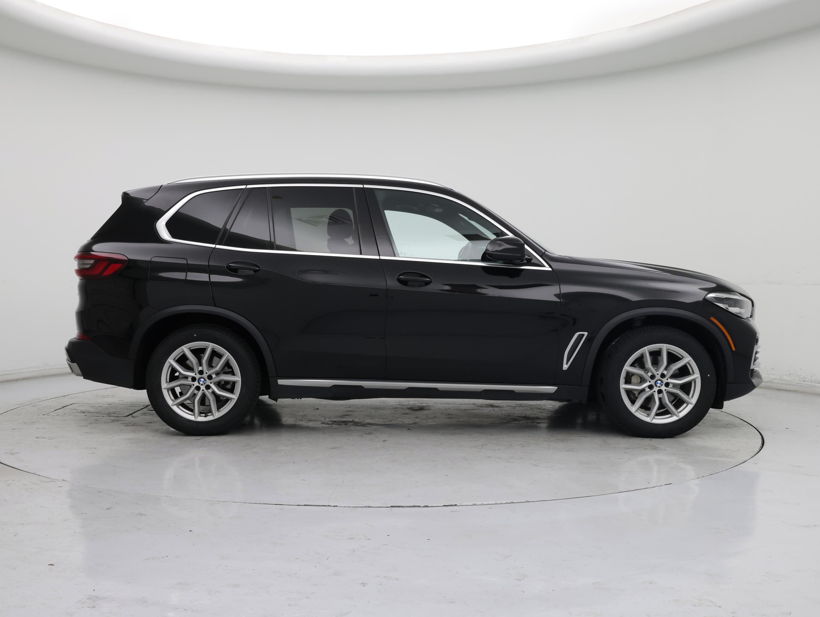 Thumbnail: 2022 BMW X5 - 7