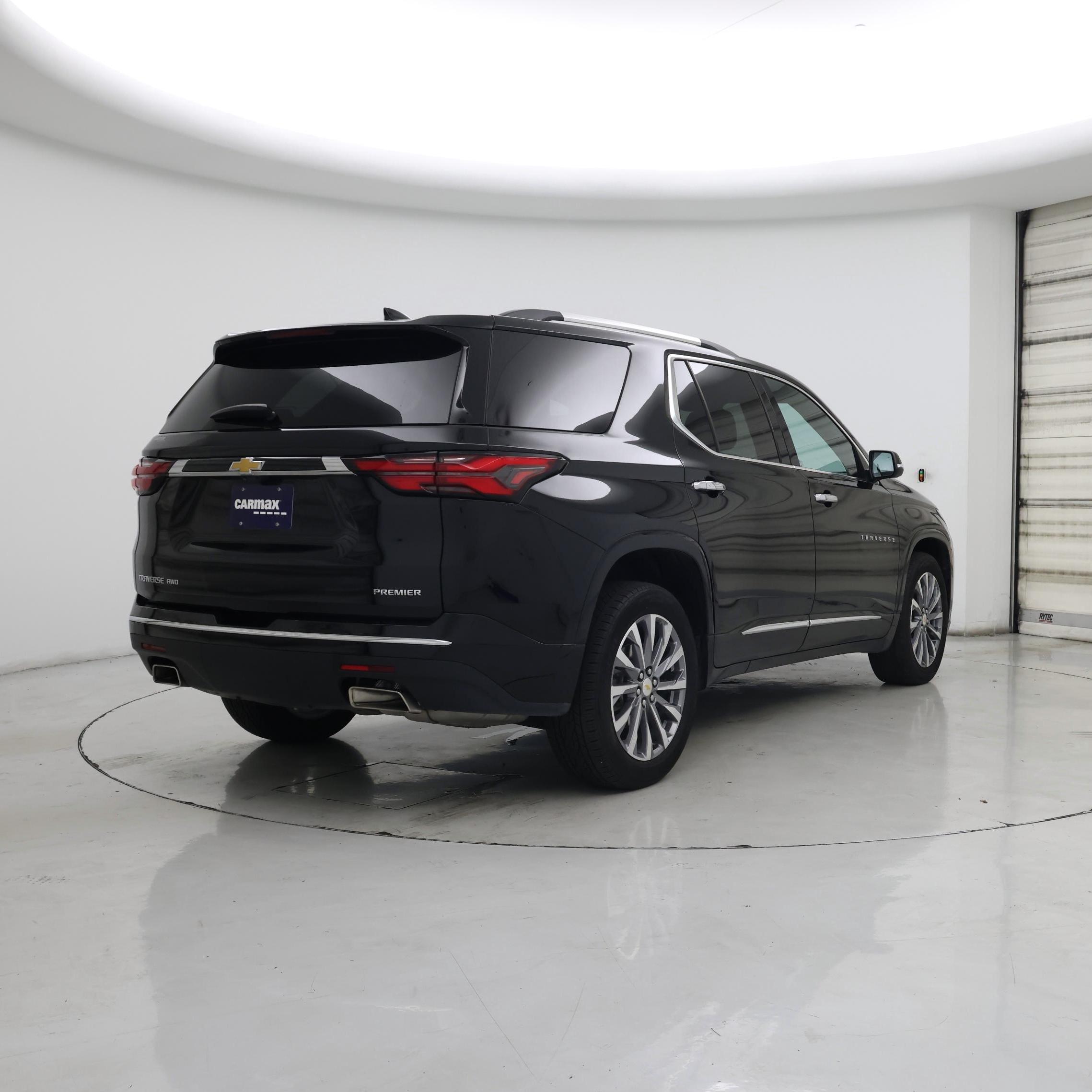 Thumbnail: 2023 Chevrolet Traverse - 8