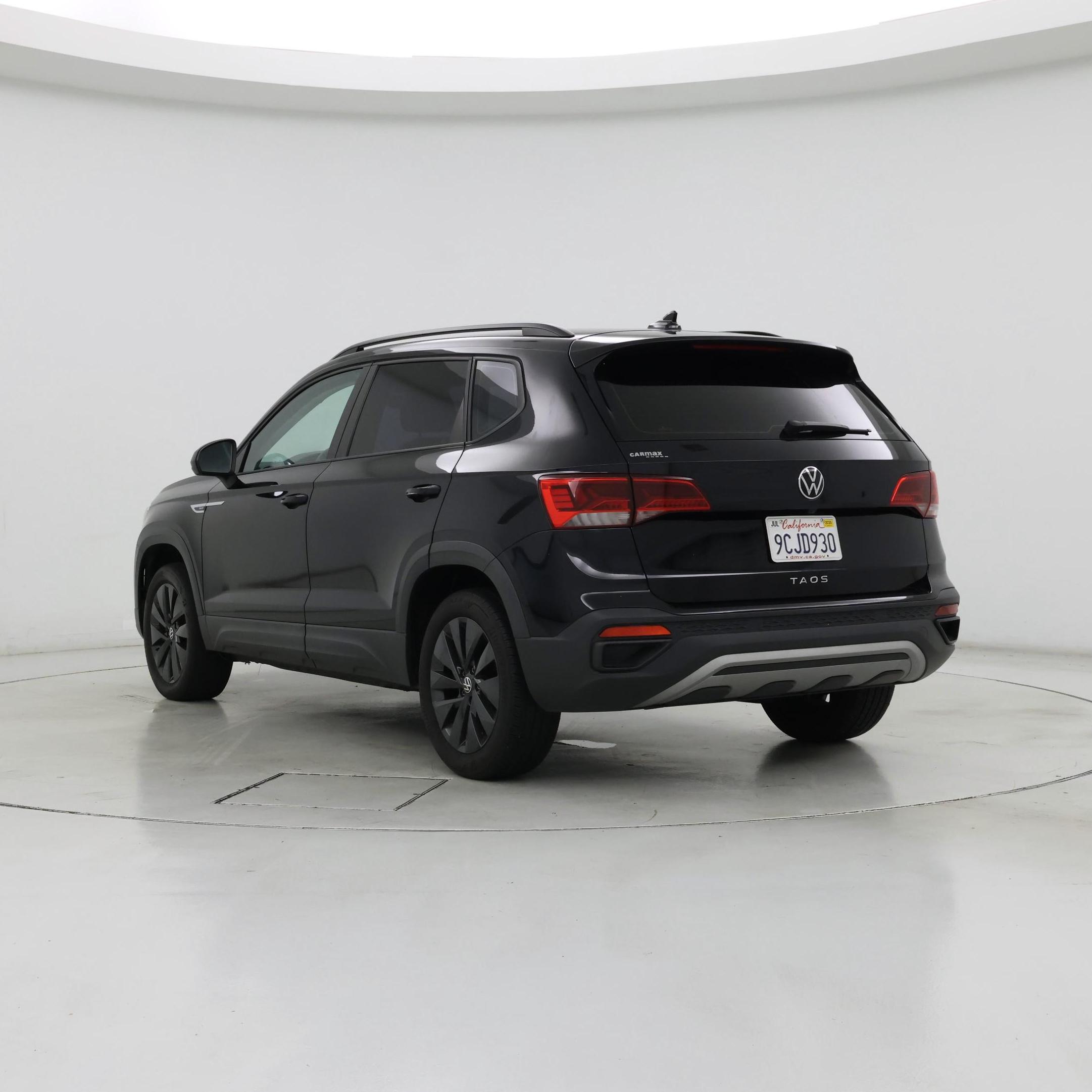 Thumbnail: 2022 Volkswagen Taos - 2