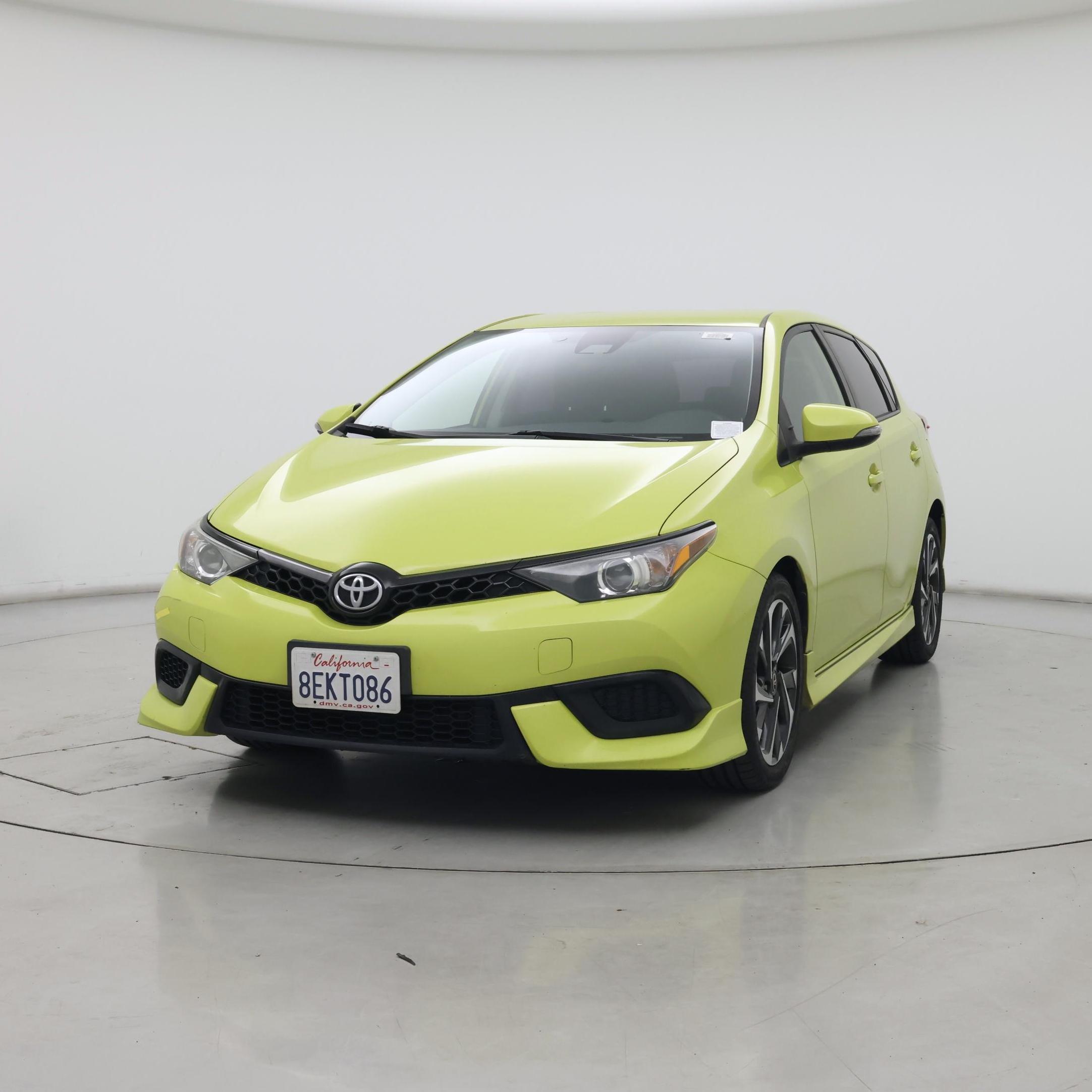 Thumbnail: 2018 Toyota Corolla iM - 4