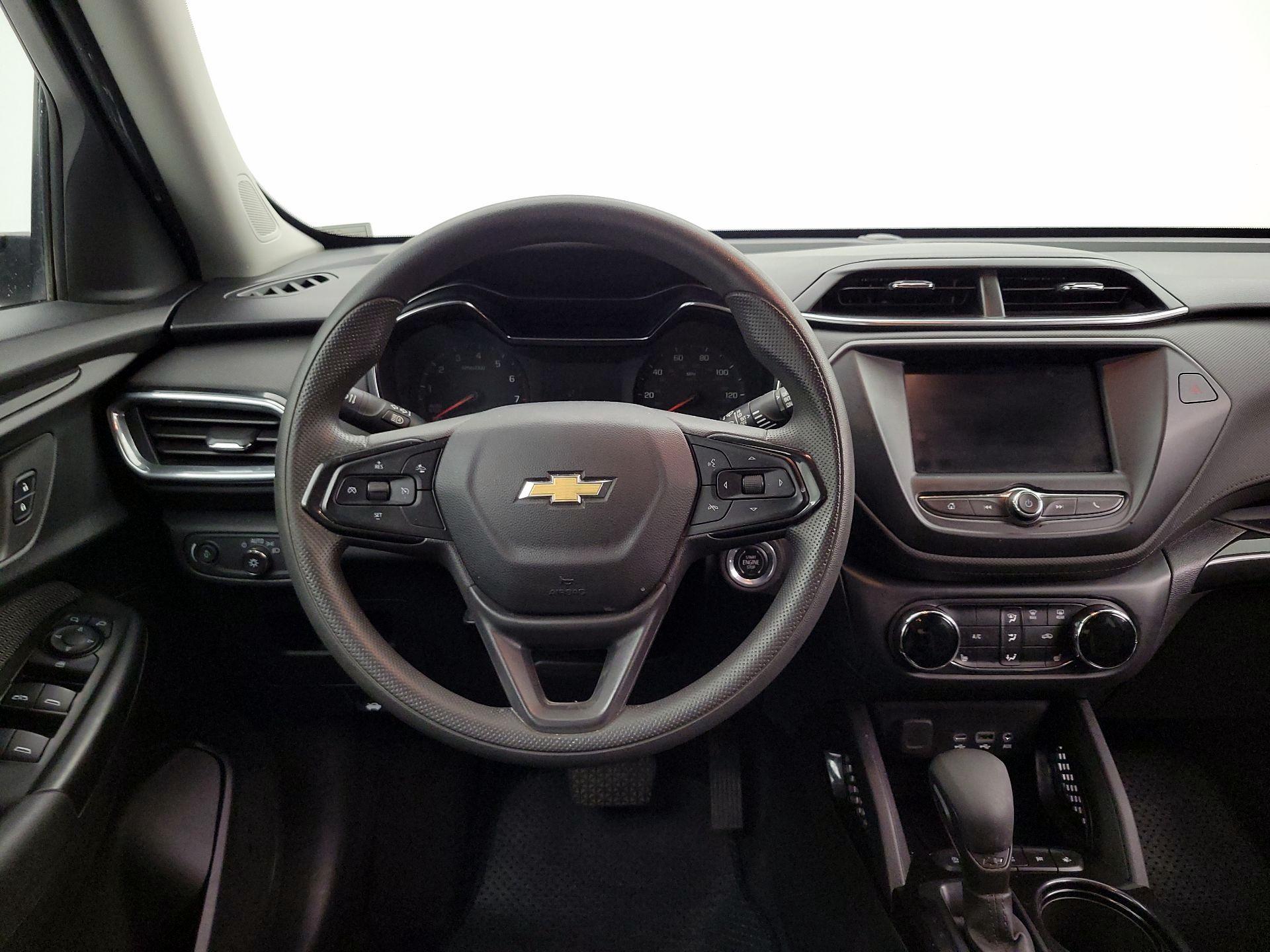 Thumbnail: 2022 Chevrolet TrailBlazer - 10