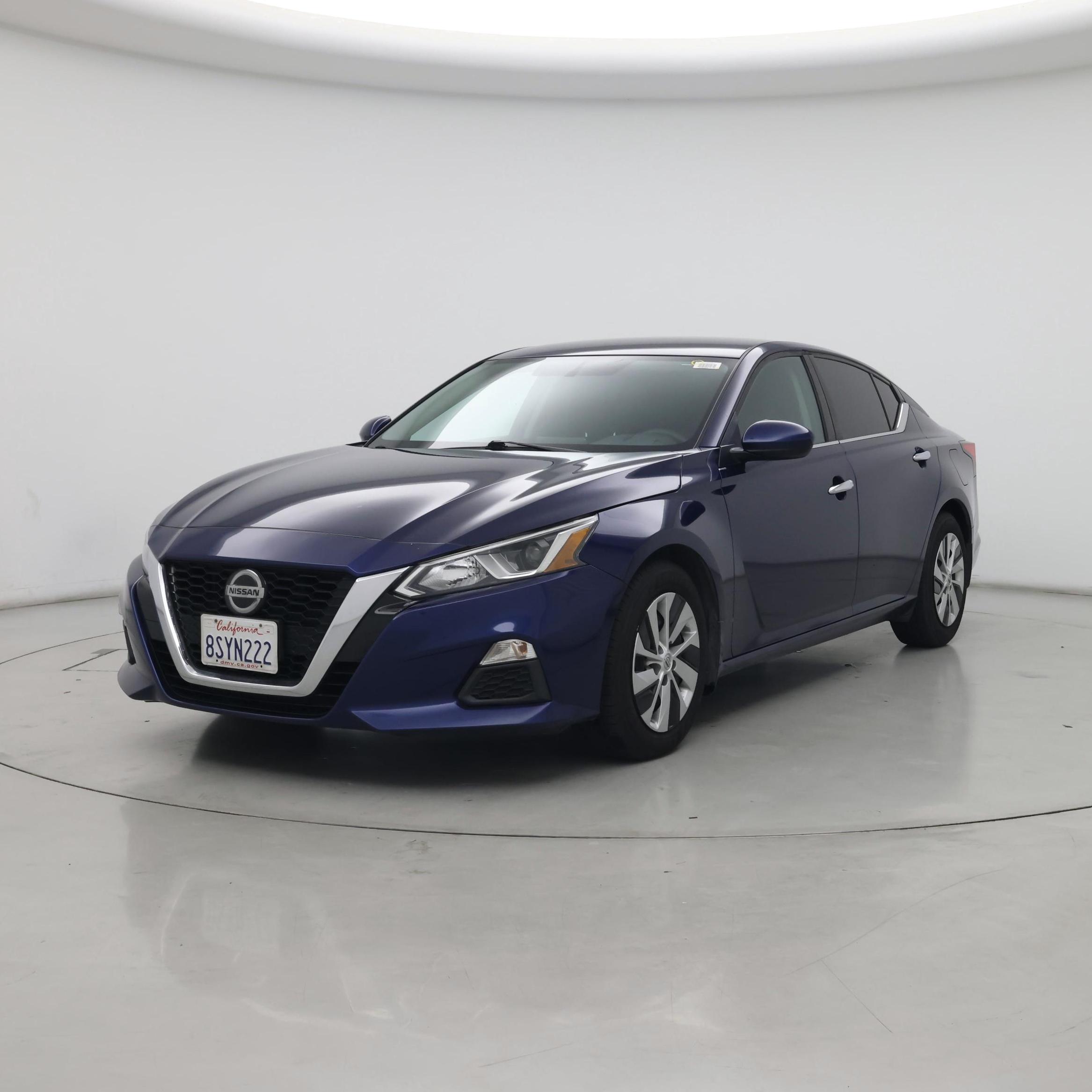 Thumbnail: 2020 Nissan Altima - 4