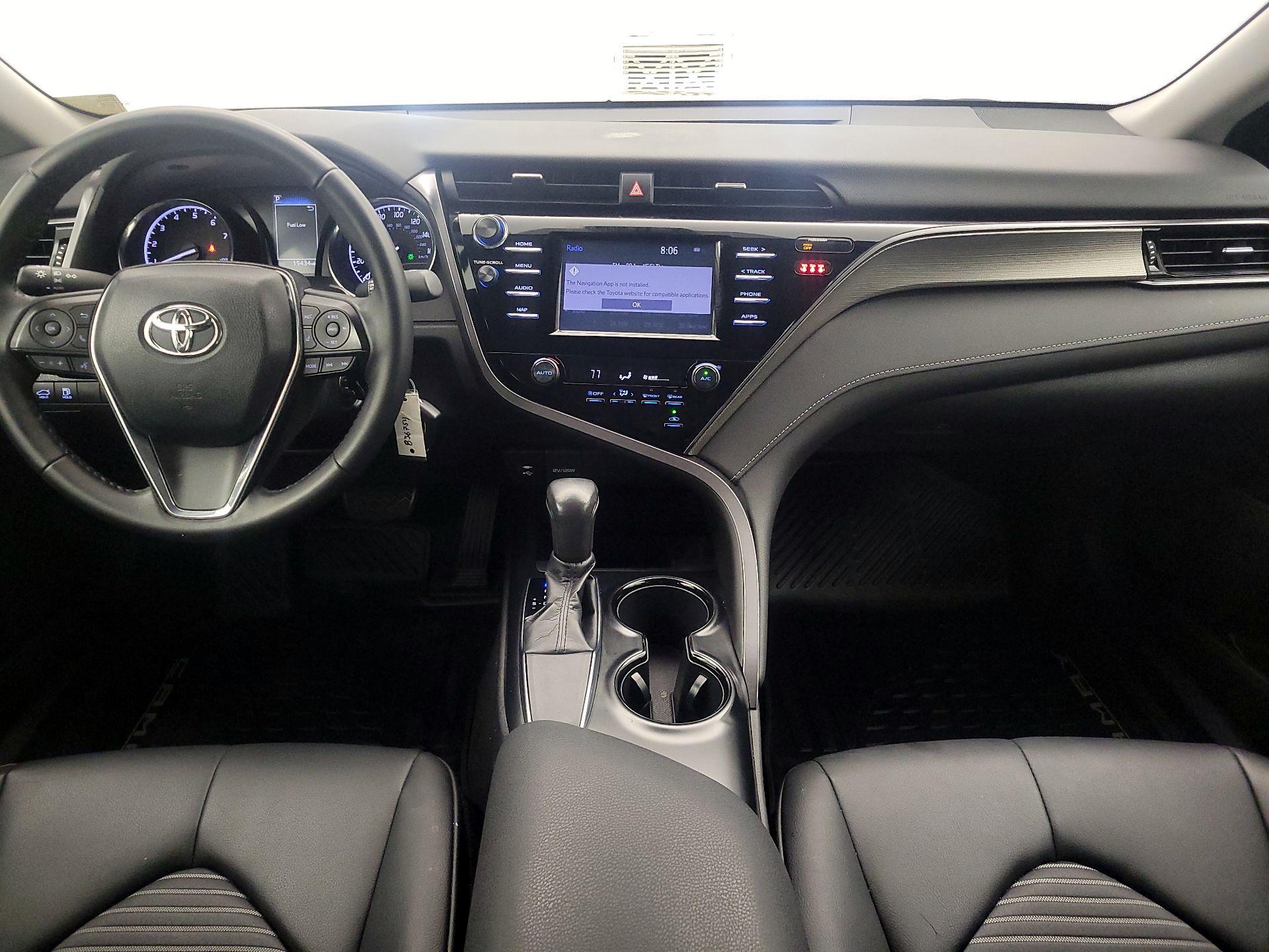 Thumbnail: 2019 Toyota Camry - 9