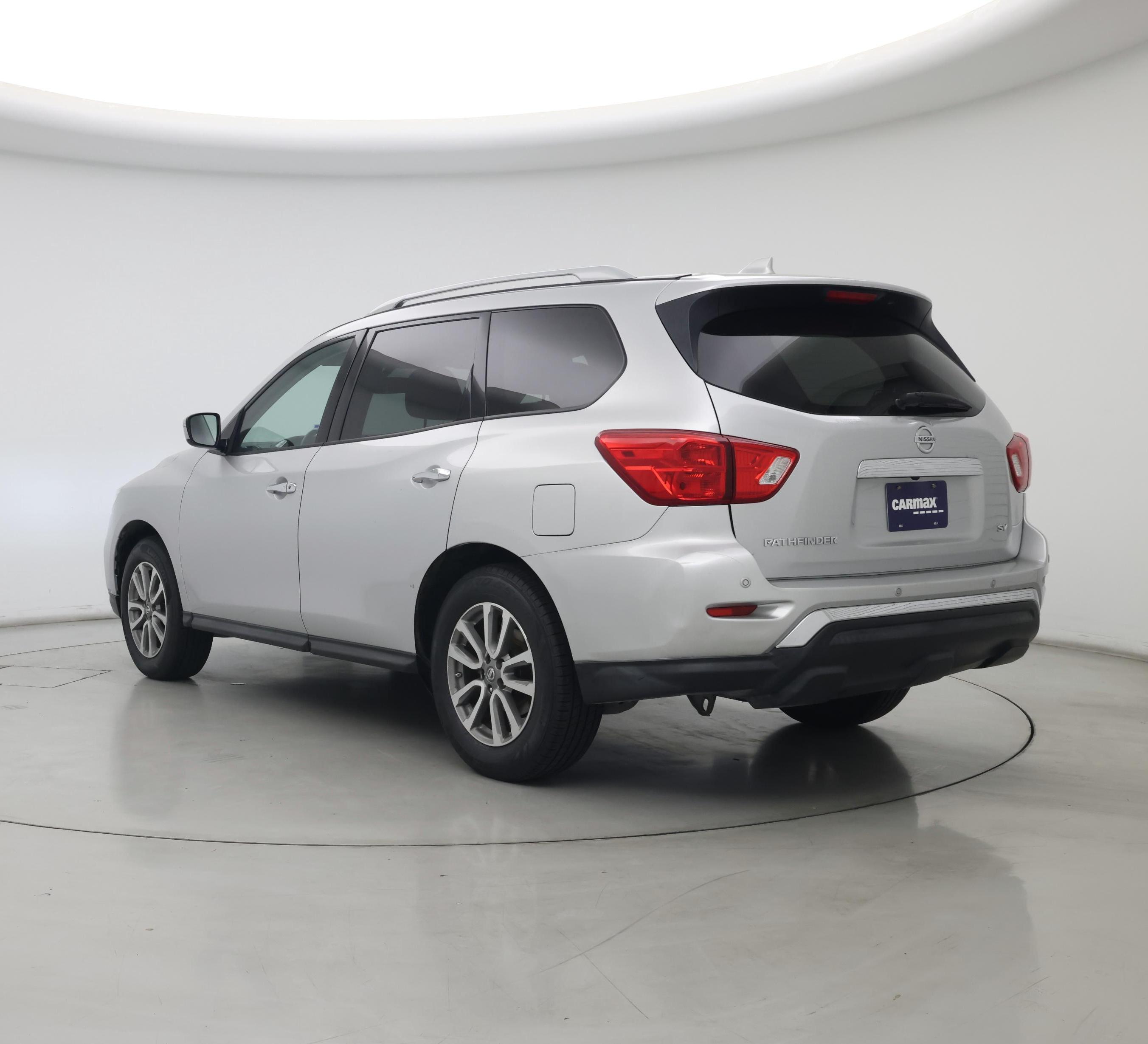 Thumbnail: 2020 Nissan Pathfinder - 2