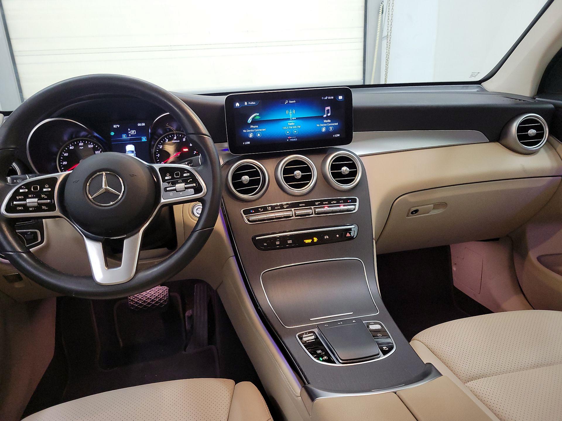 Thumbnail: 2020 Mercedes-Benz GLC - 9