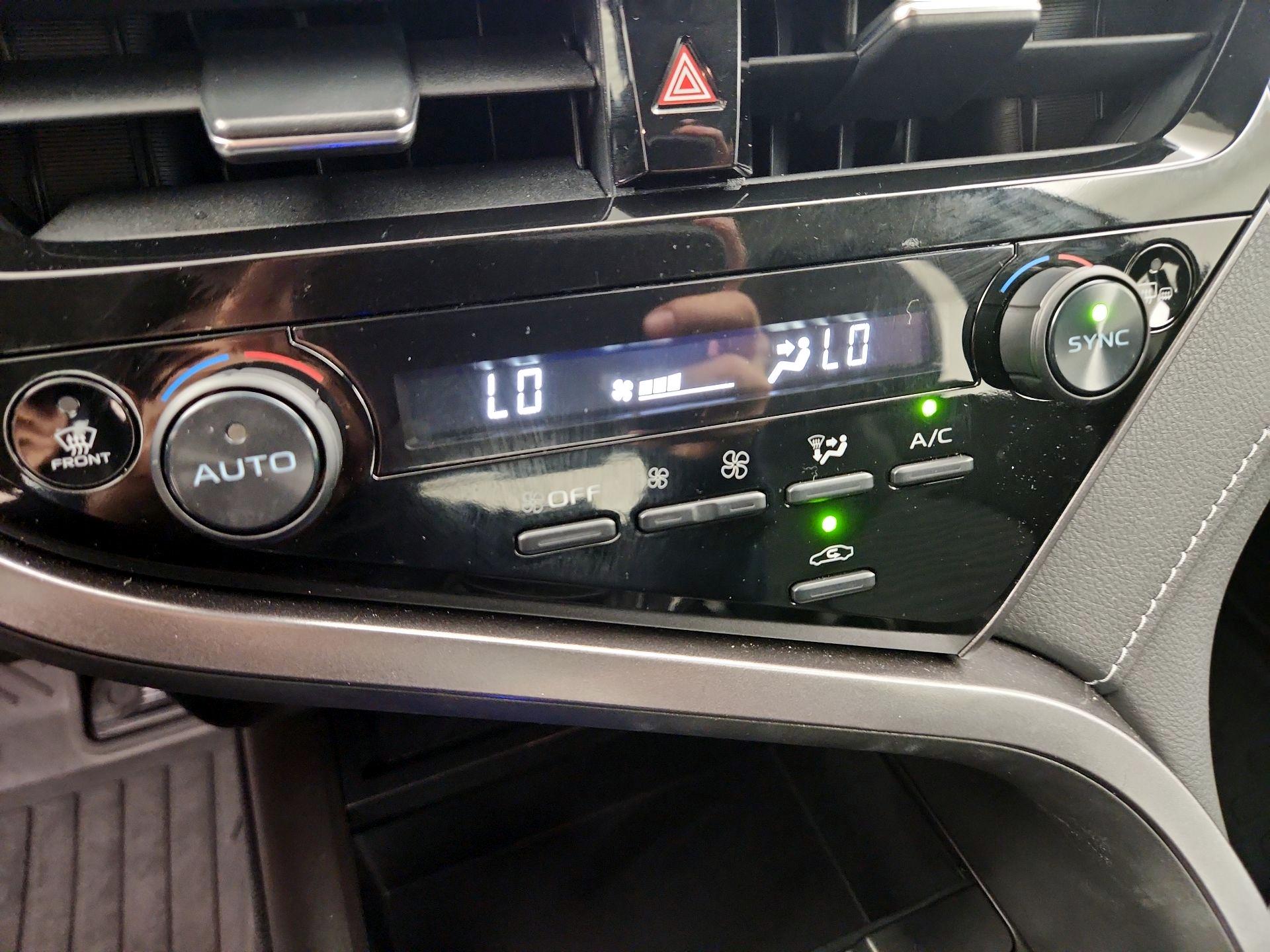 Thumbnail: 2024 Toyota Camry - 16