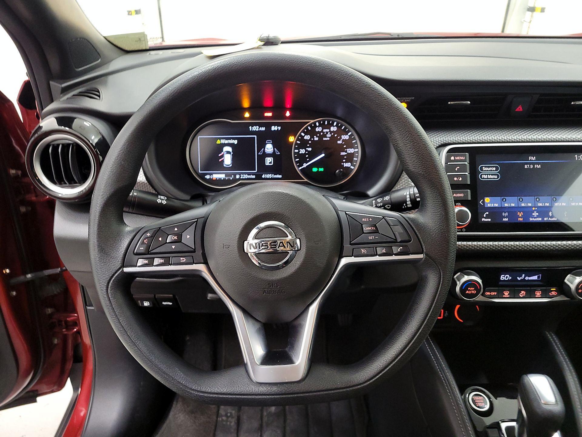 Thumbnail: 2020 Nissan Kicks - 10