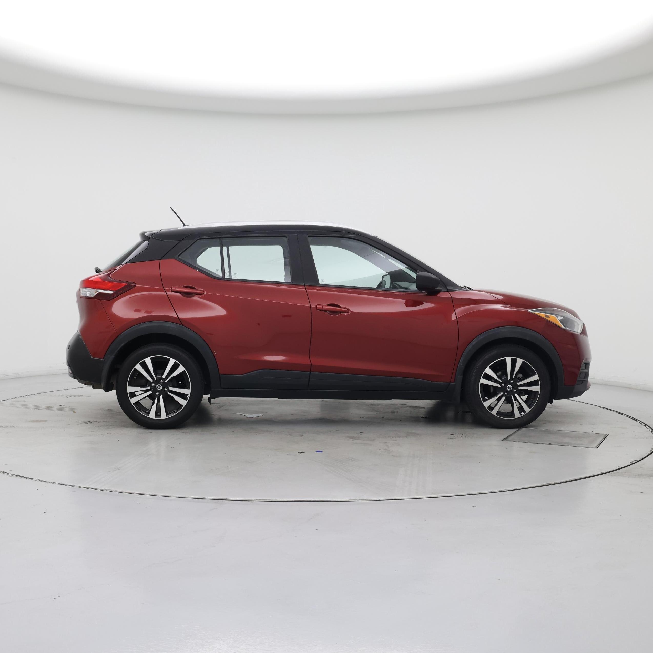 Thumbnail: 2020 Nissan Kicks - 7