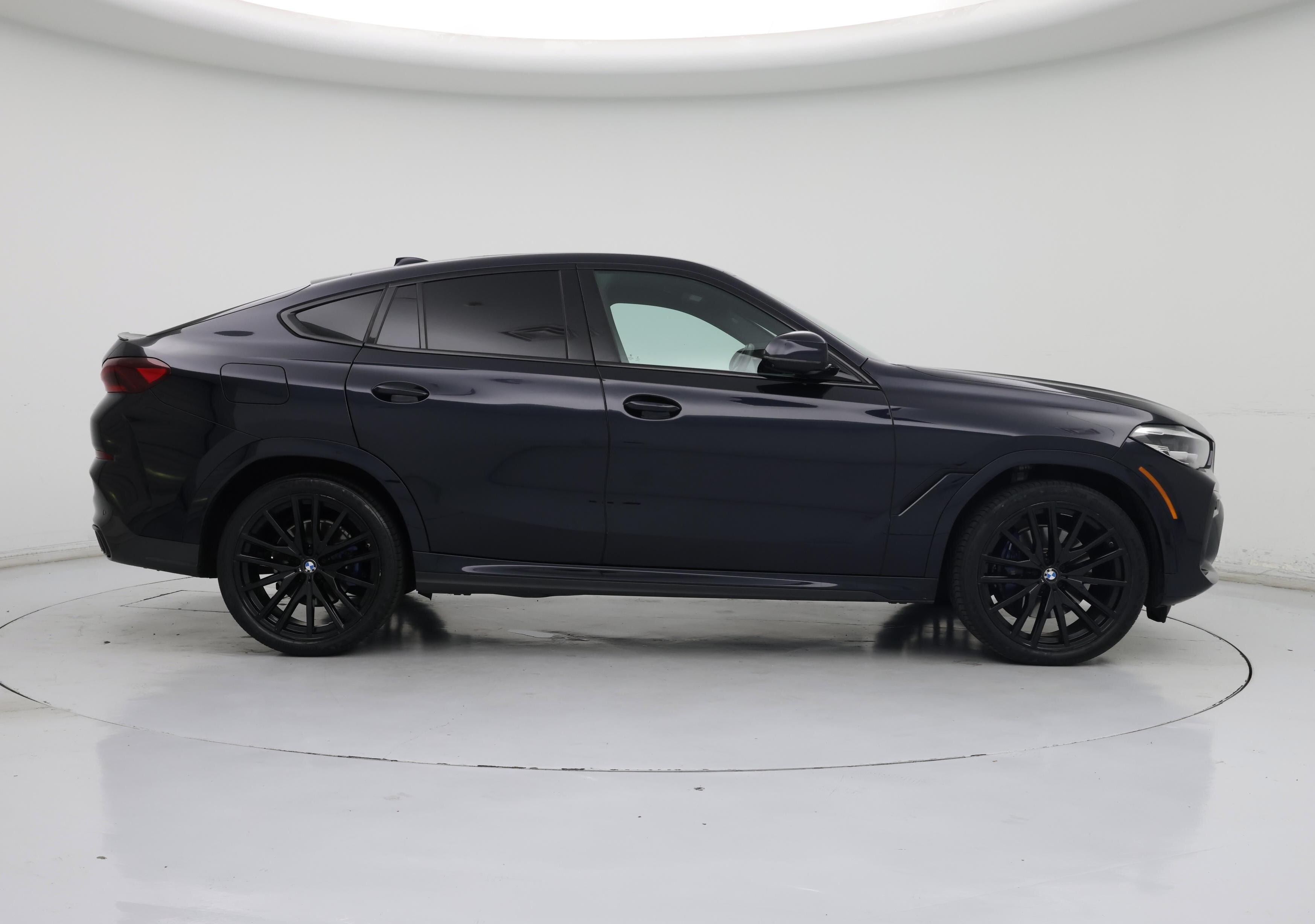 Thumbnail: 2022 BMW X6 - 7
