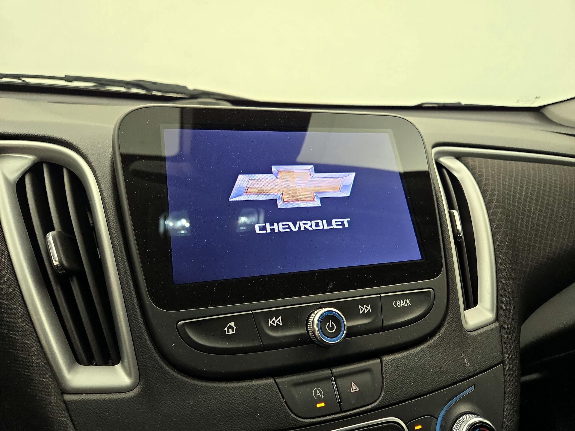 Thumbnail: 2023 Chevrolet Malibu - 15