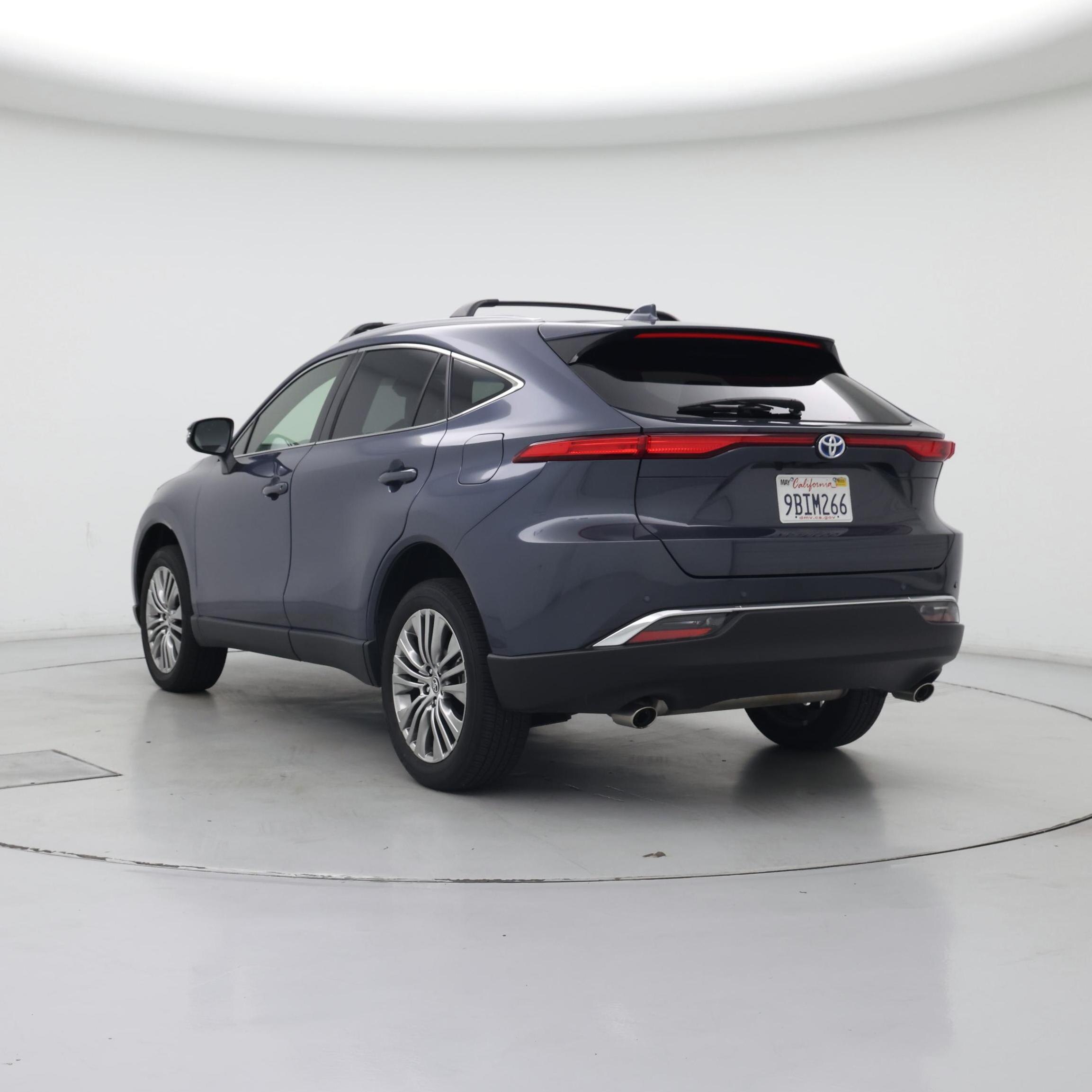 Thumbnail: 2022 Toyota Venza - 2