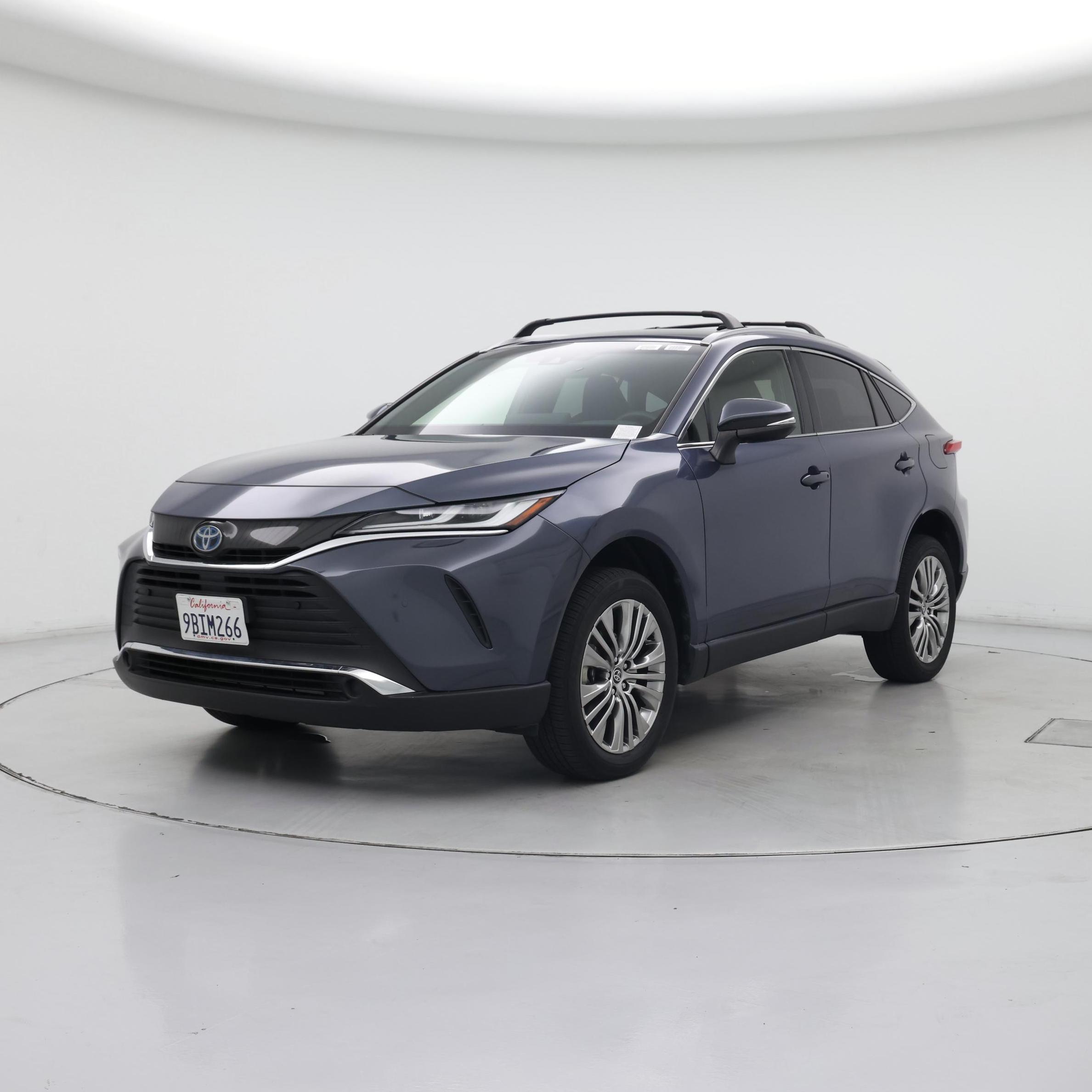Thumbnail: 2022 Toyota Venza - 4