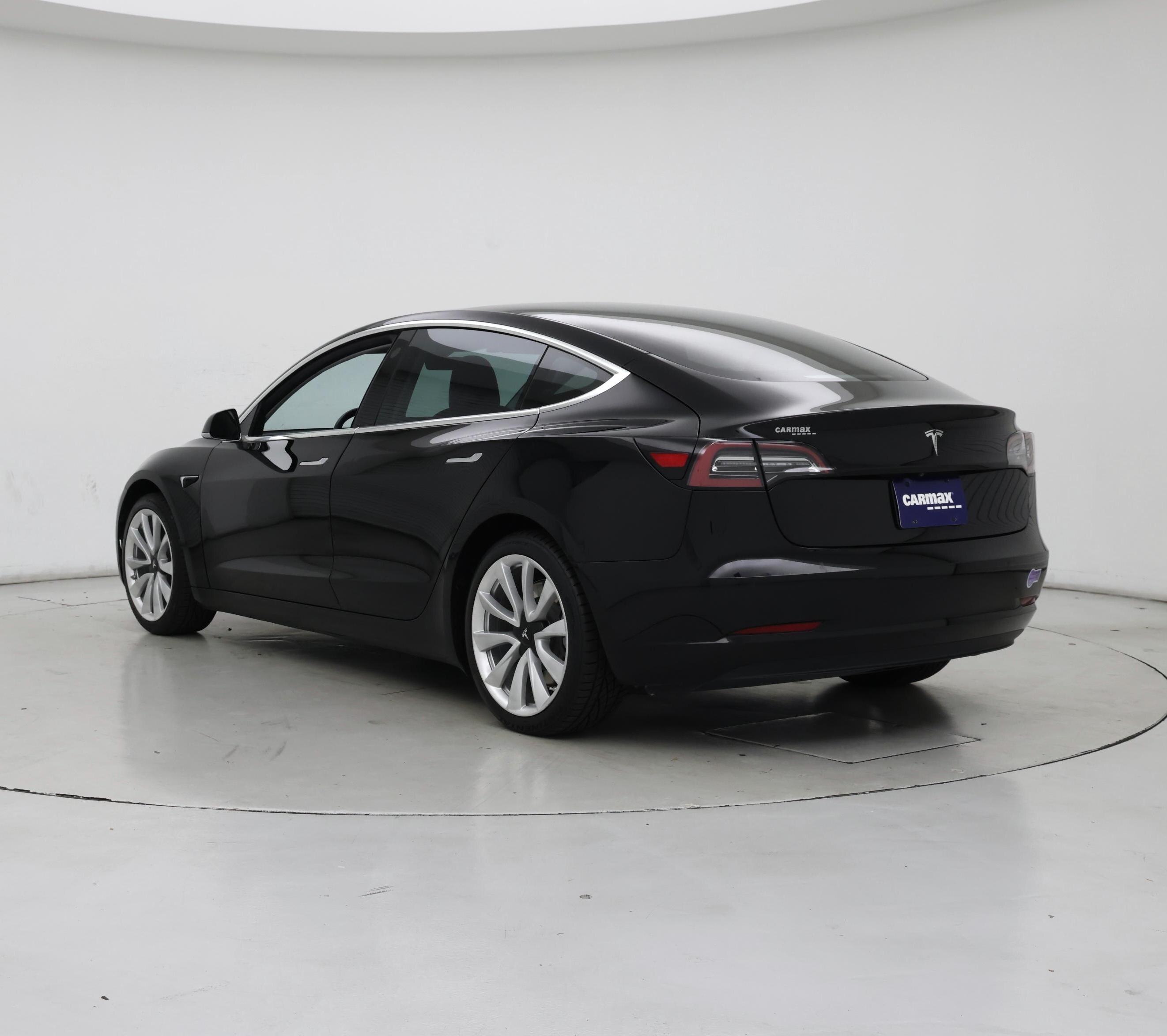 Thumbnail: 2019 Tesla Model 3 - 2