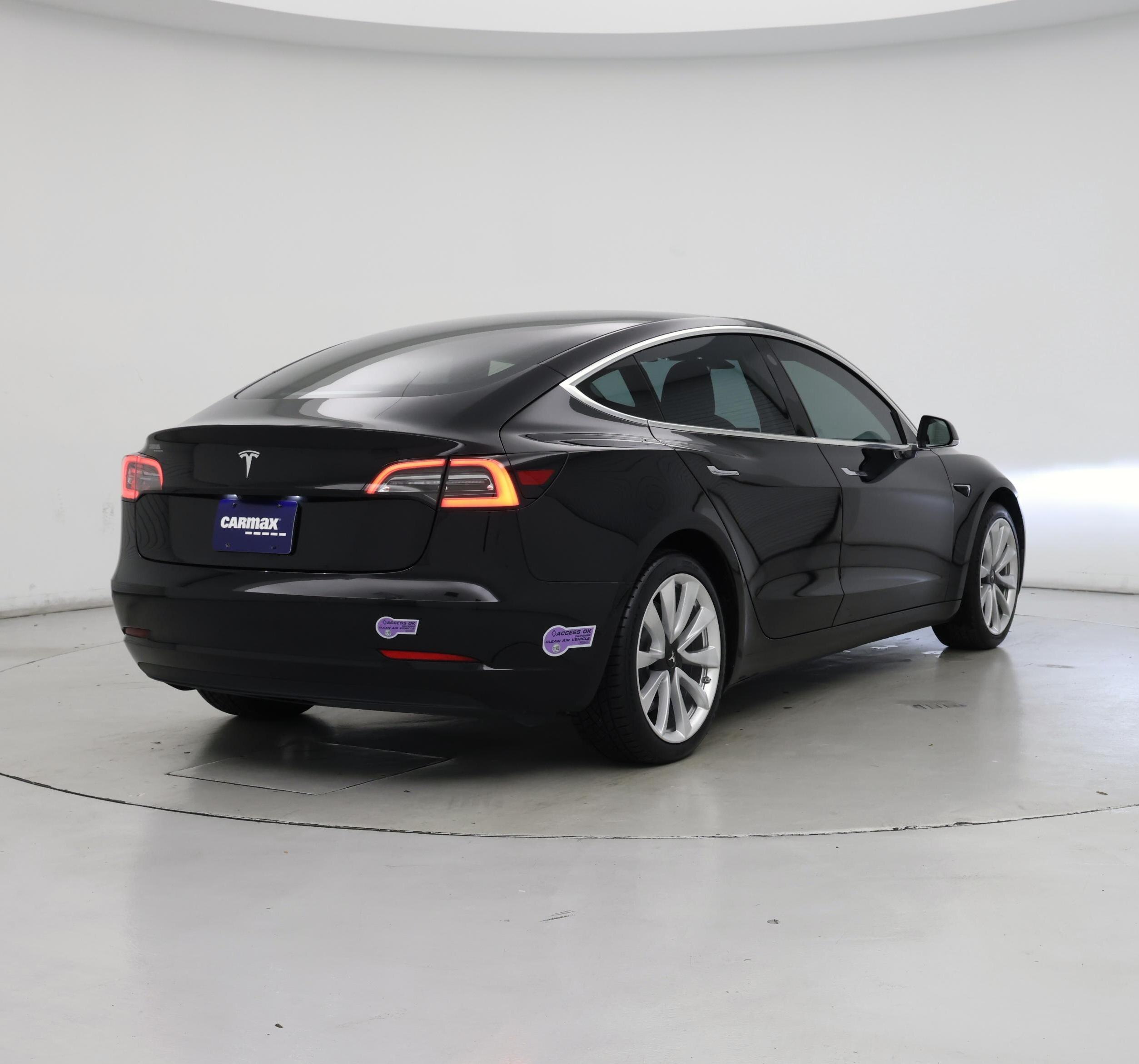 Thumbnail: 2019 Tesla Model 3 - 8