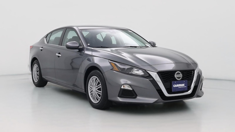 2022 Nissan Altima S Hero Image
