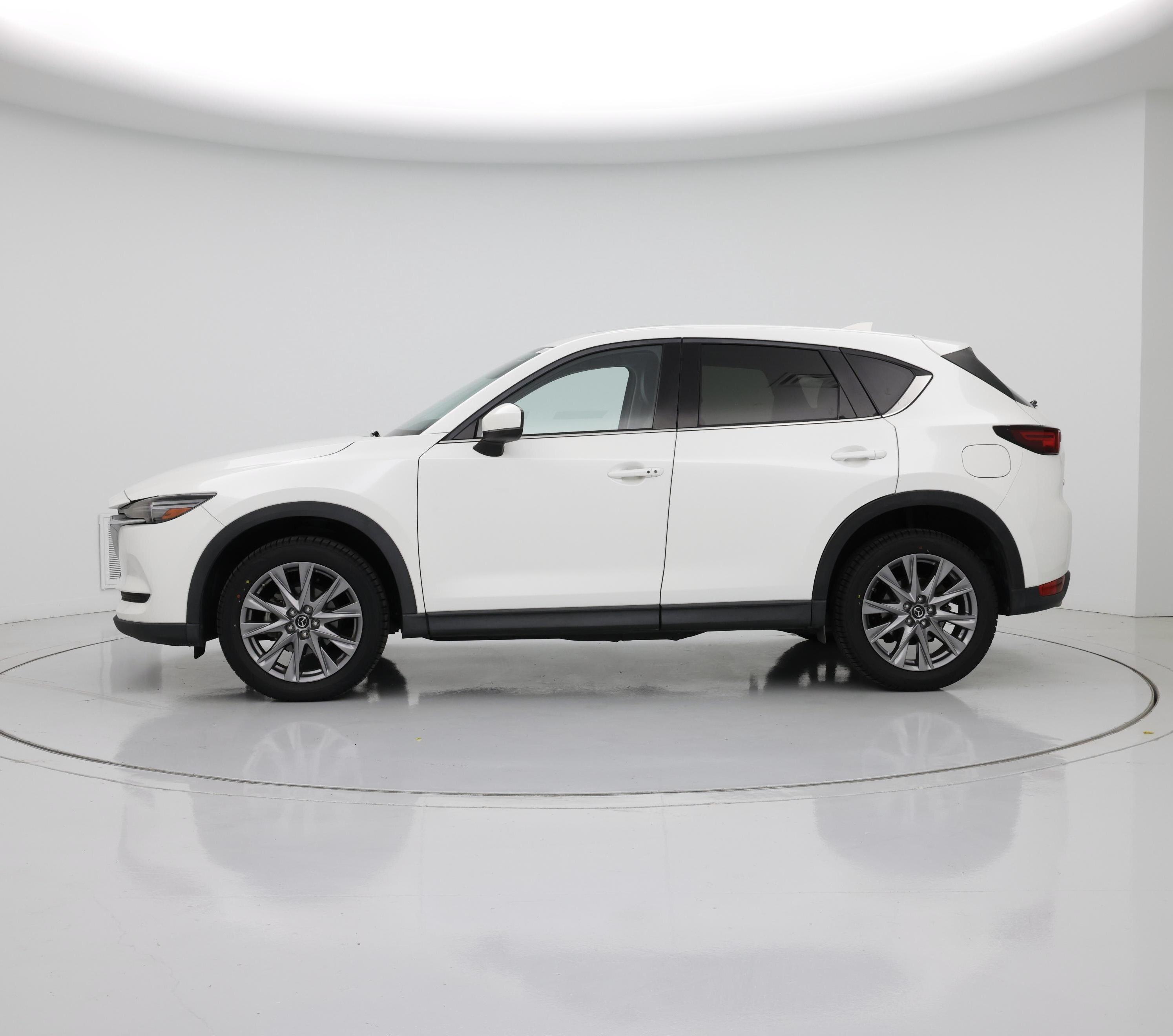 Thumbnail: 2020 Mazda CX-5 - 3