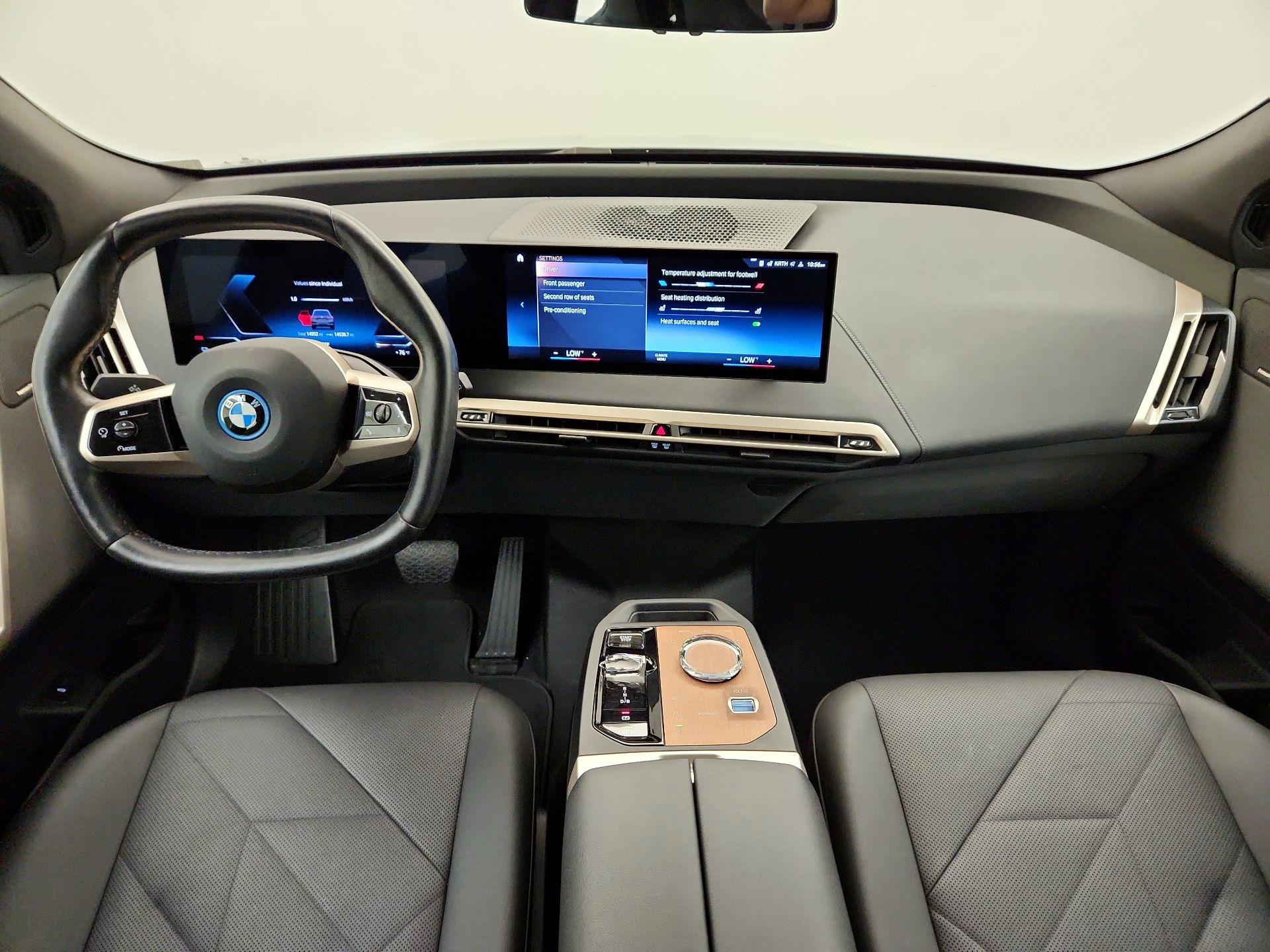Thumbnail: 2023 BMW iX - 9